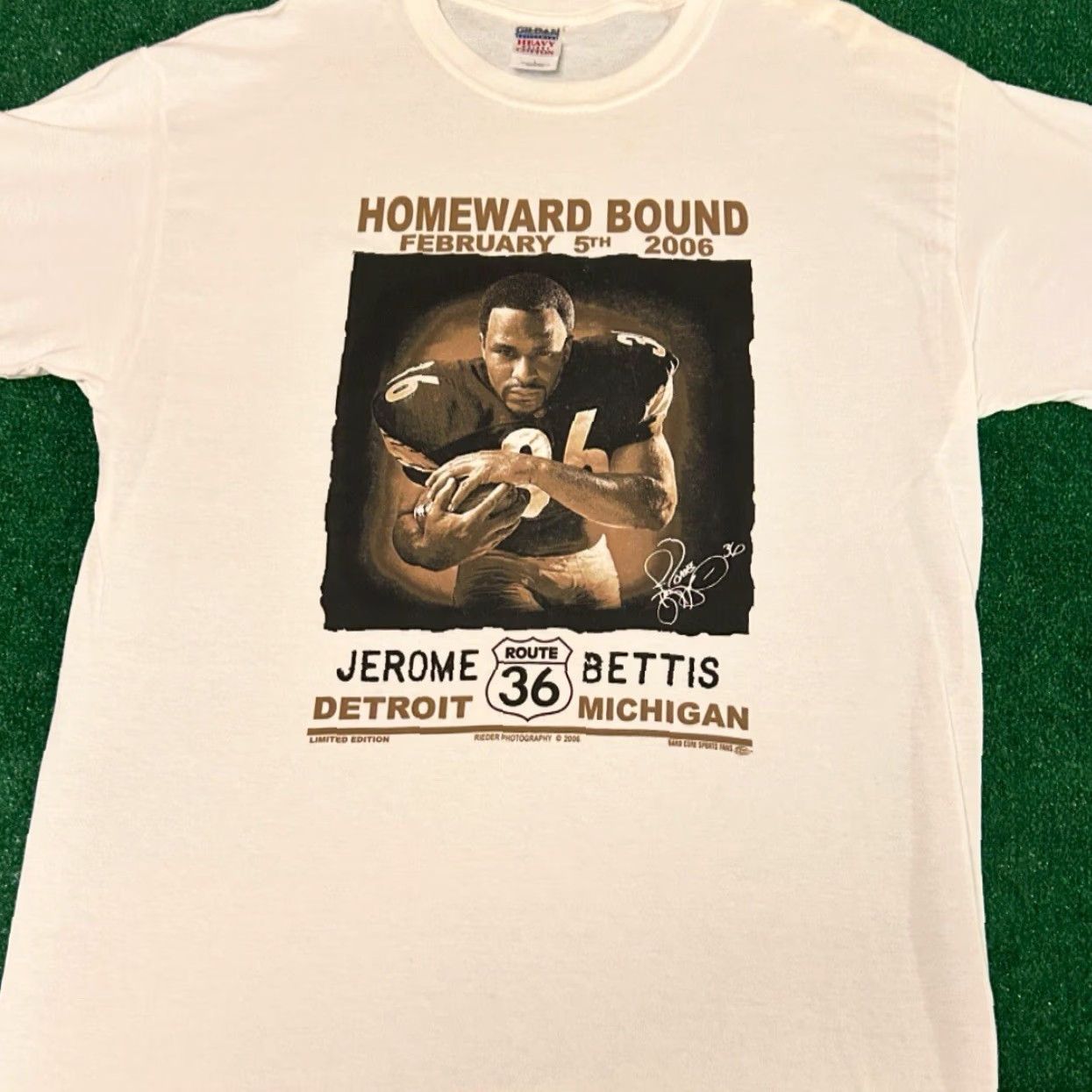 Vintage VINTAGE Jerome Bettis Pittsburgh Steelers 90s Shirt Mens Size L White Sports USA Bettis VTG Shirt Mens L Size US L / EU 52-54 / 3 - 3 Thumbnail