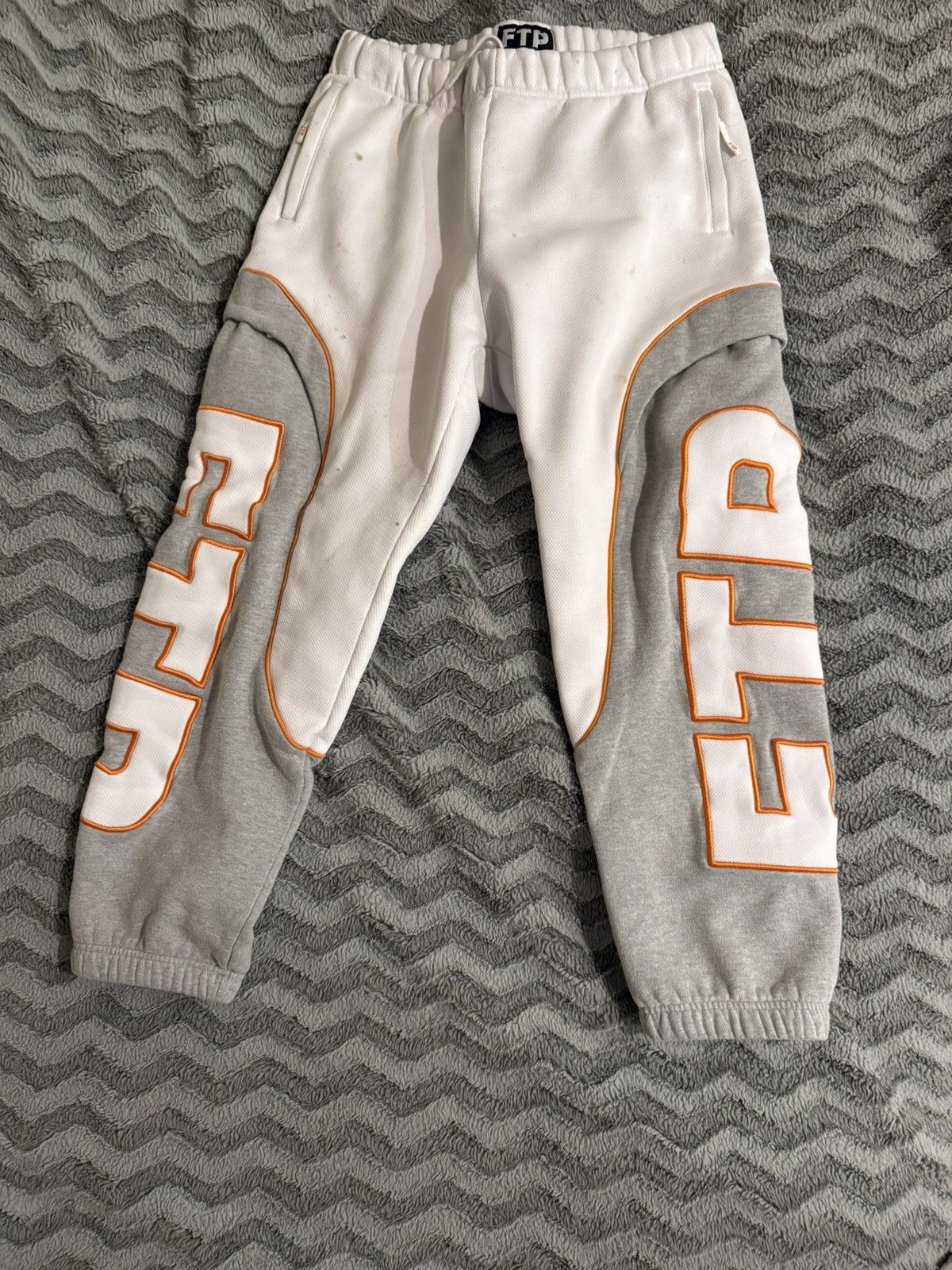 Fuck The Population Ftp swetpants size m Size US 34 / EU 50 - 1 Thumbnail