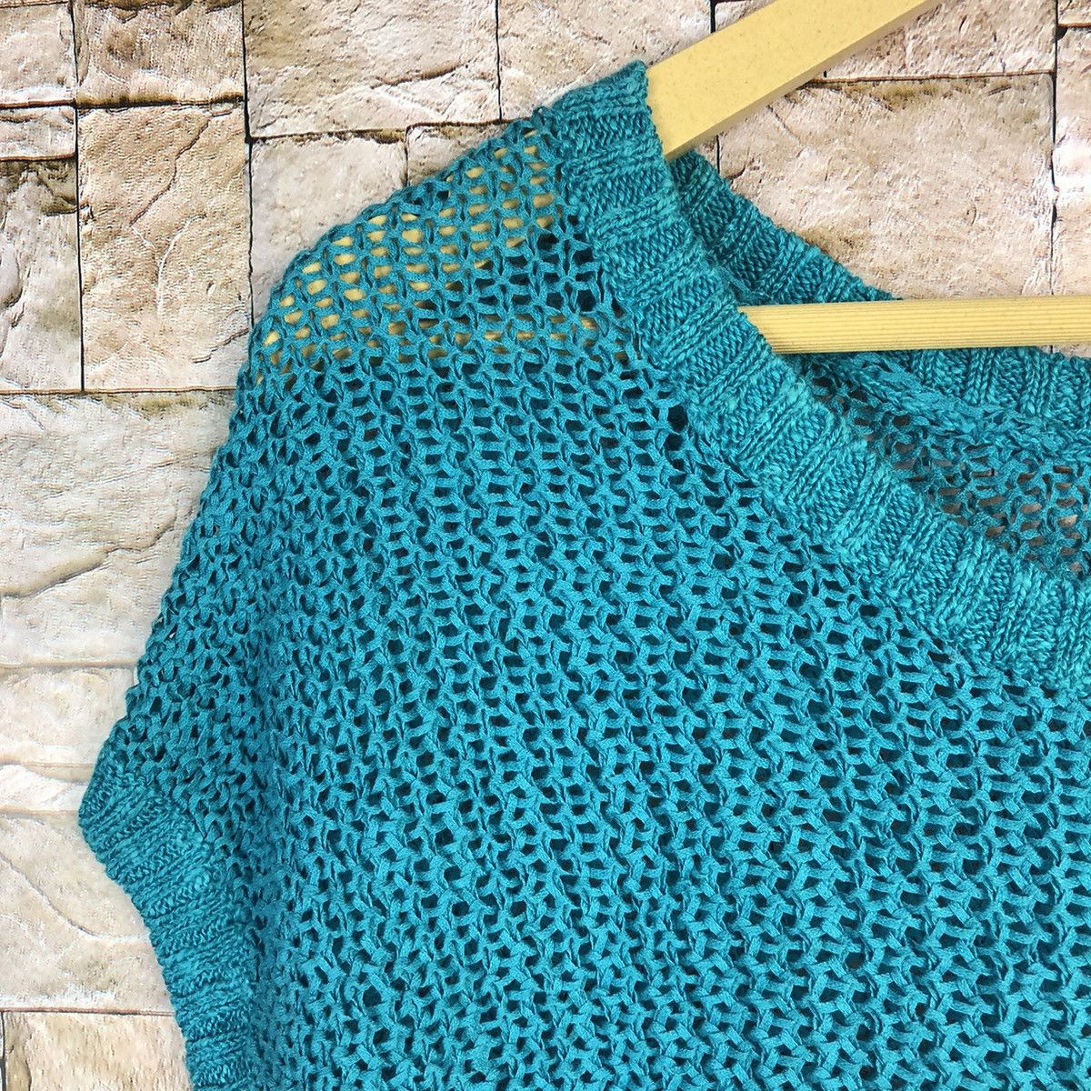 Uniqlo Blue crochet mesh net sleeveless Knitwear #A789