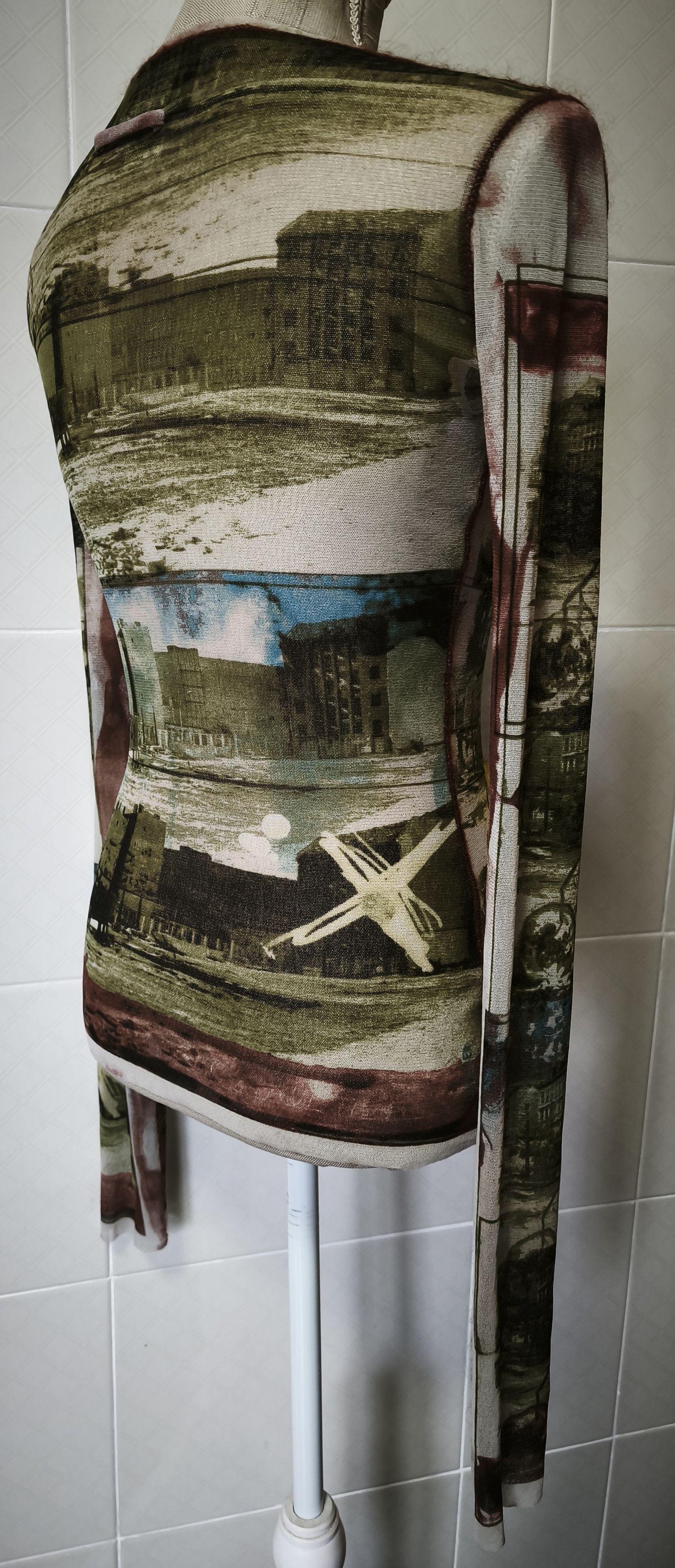 Jean Paul Gaultier 2002 - Old buildings photos print - mesh top Size M / US 6-8 / IT 42-44 - 18 Thumbnail