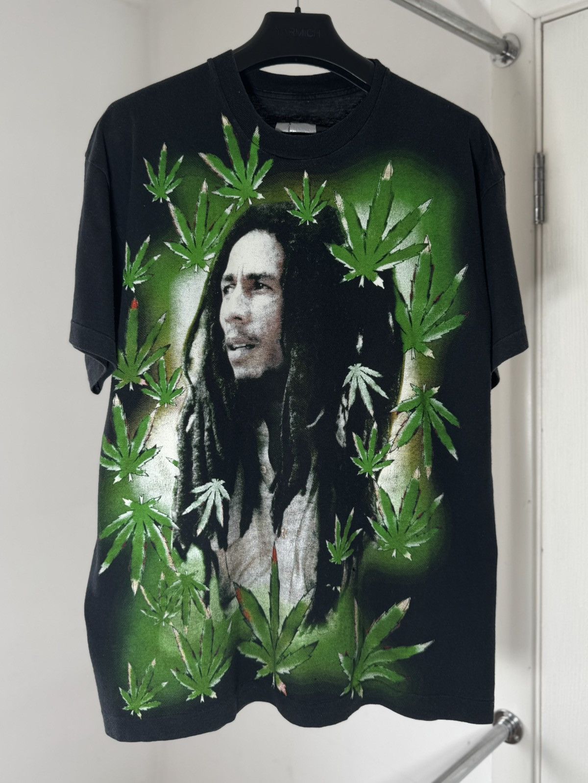 Bob Marley Vintage 1999 BOB MARLEY OVERPRINTED WEED RAP TEE Size US L / EU 52-54 / 3 - 3 Thumbnail