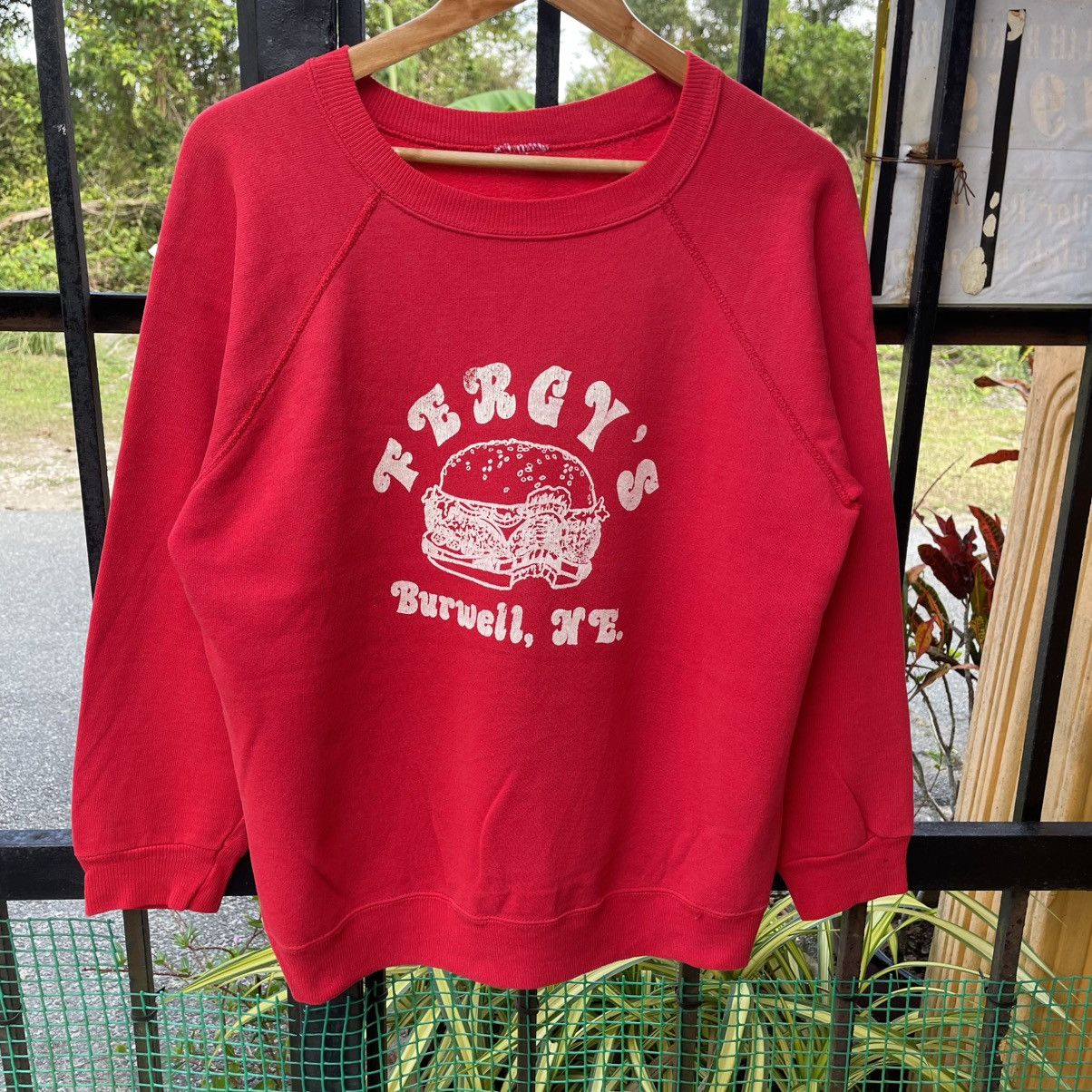 Vintage 🔥Vintage 80s Fergy Burwell Burger Fast Food Sweatshirts Size US M / EU 48-50 / 2 - 5 Thumbnail