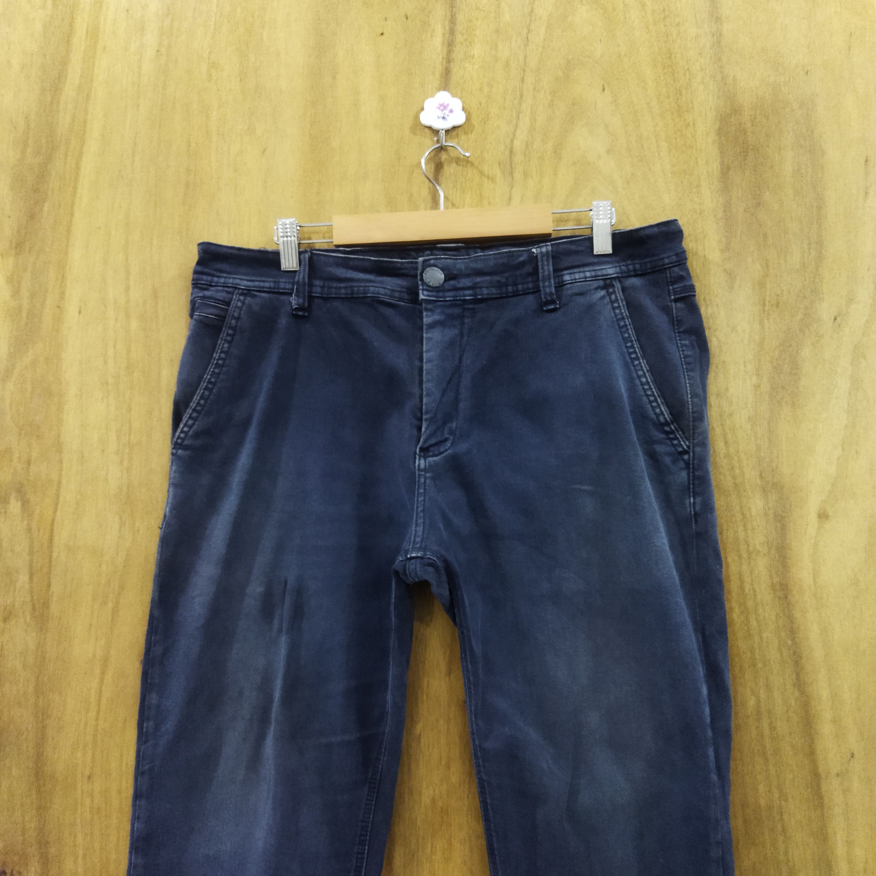 Japanese Brand BOSS FADED DARK BLUE JEANS PANTS Size US 36 / EU 52 - 2 Thumbnail
