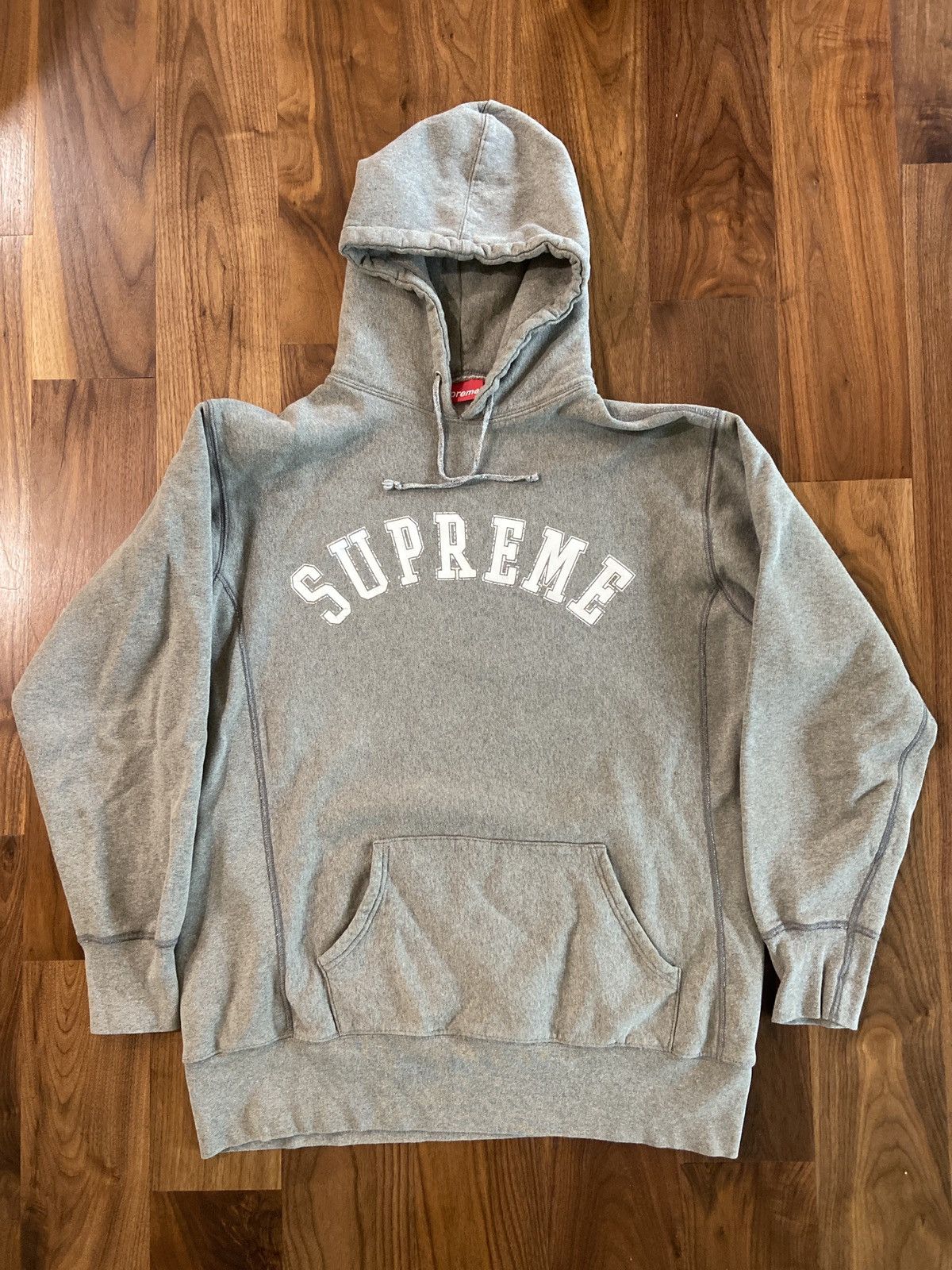 Supreme Hoodie XL Menswear