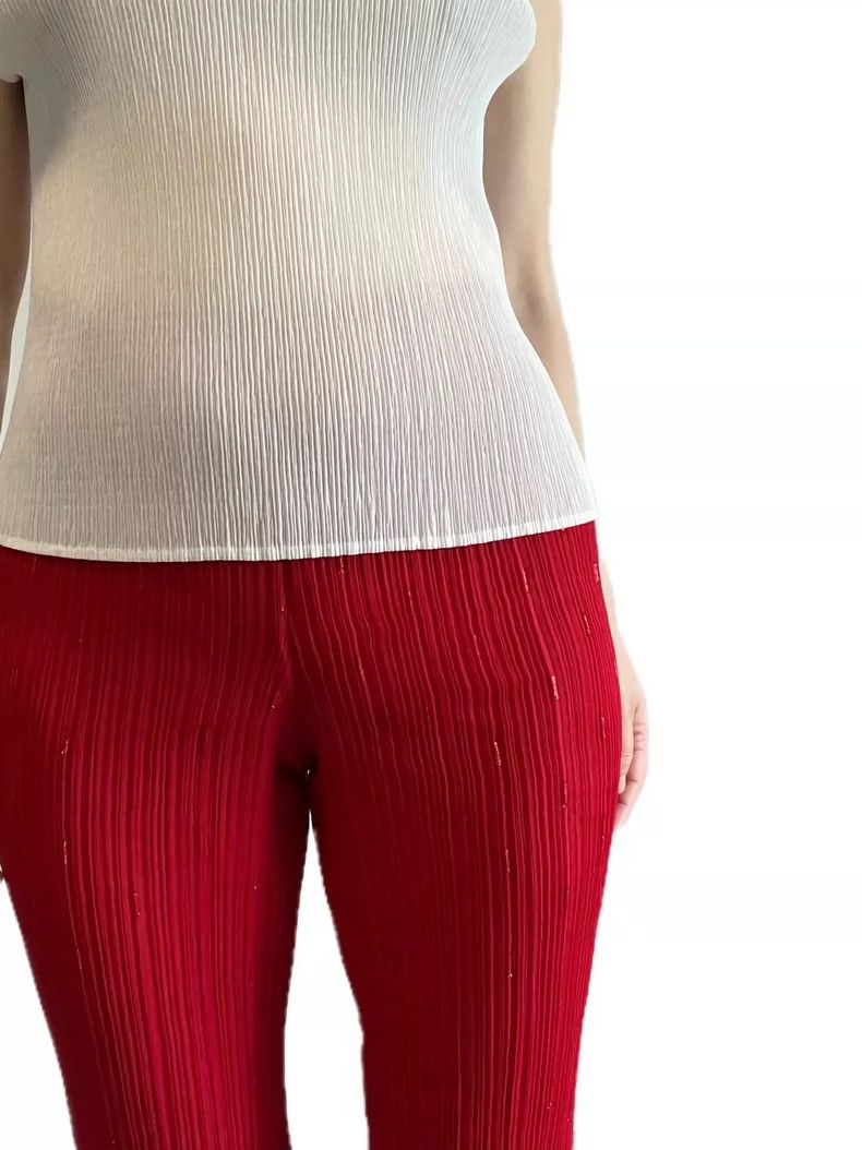 Issey Miyake Issey Miyake size:M Red pleated mainline trousers Size 31" - 5 Thumbnail