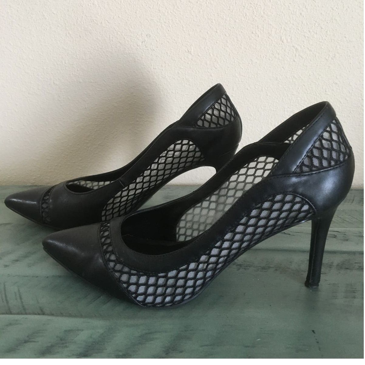 Marc Fisher Marc Fisher Dalta 10M Black Fishnet Inspired Stiletto Heels Size US 10 / IT 40 - 4 Thumbnail