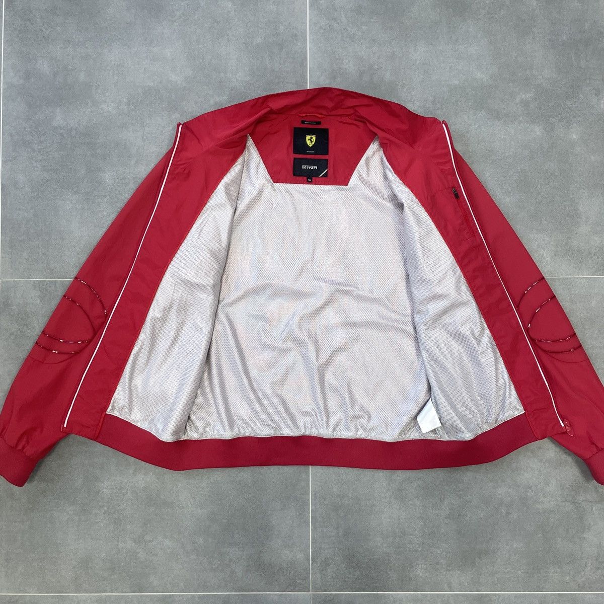 Ferrari Ferrari Formula One 1 Club Jacket Size XL Size US XL / EU 56 / 4 - 11 Thumbnail