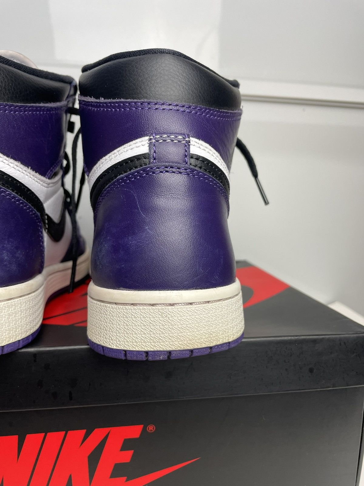 Nike Jordan 1 Court Purple 2.0 Size 8.5 Beat Nike OG Box/Laces Size US 8.5 / EU 41-42 - 4 Thumbnail