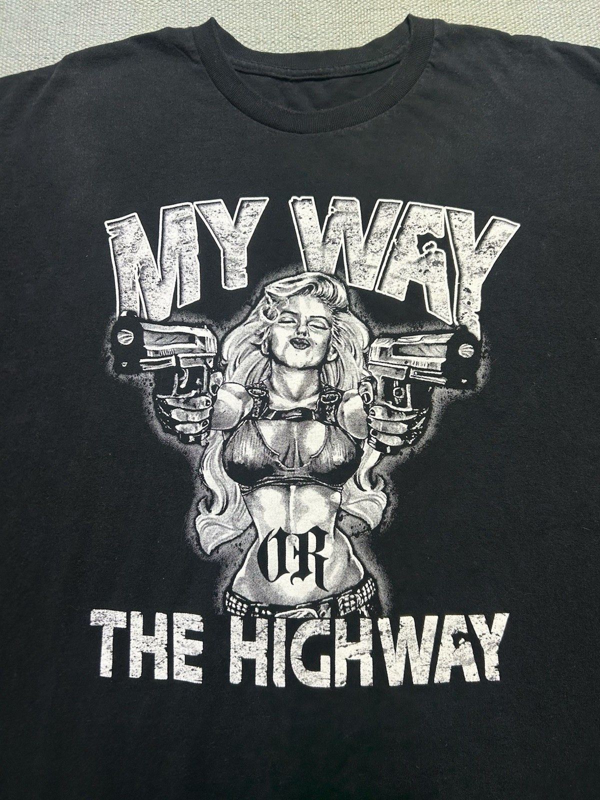 Vintage Vtg t shirt my way or the highway girl babe guns badass XL Size US XL / EU 56 / 4 - 2 Thumbnail