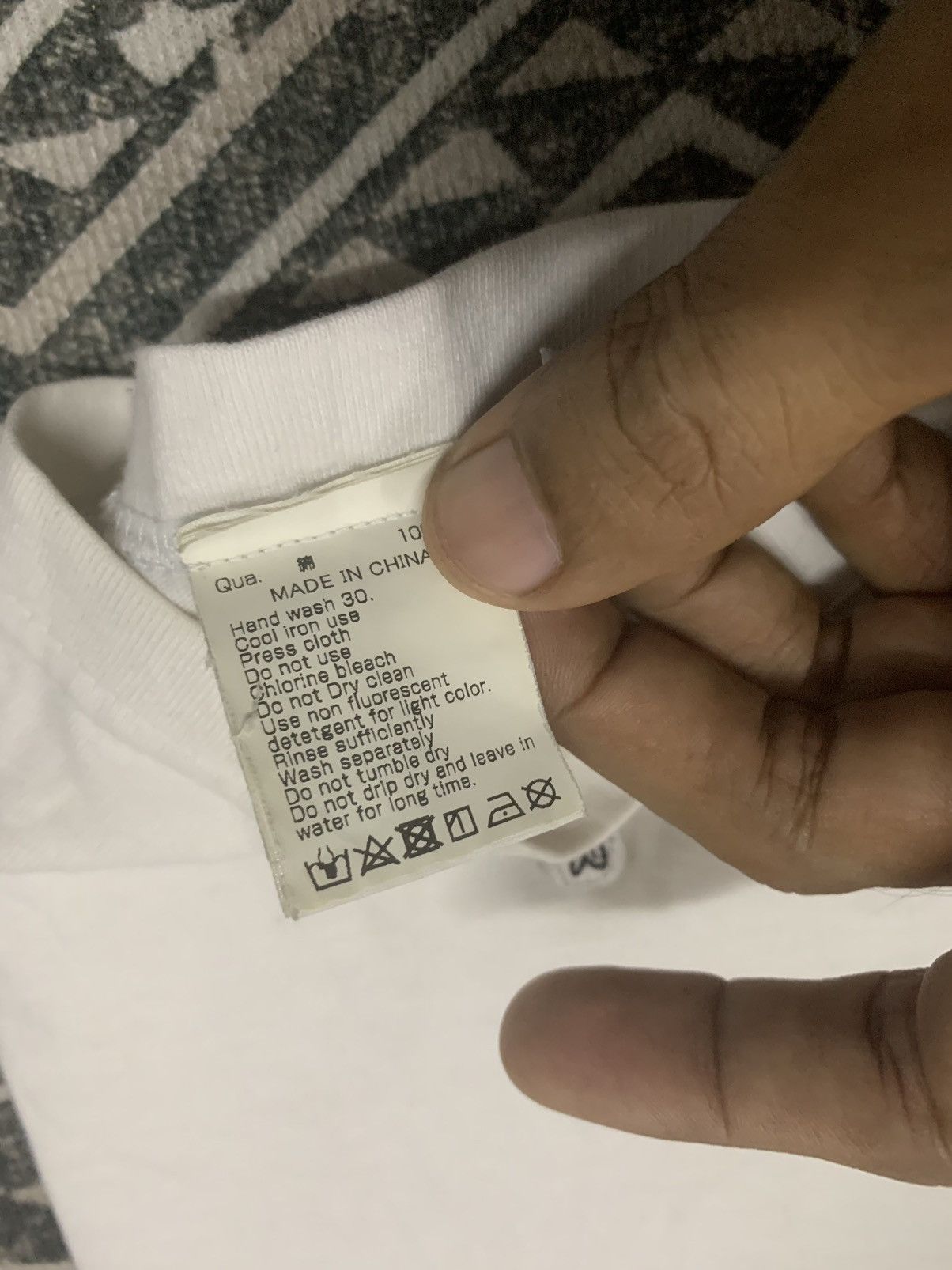 FR2 🔥RARE🔥FR2 NAKED NO SEXUAL SERVICES TEES Size US L / EU 52-54 / 3 - 7 Thumbnail