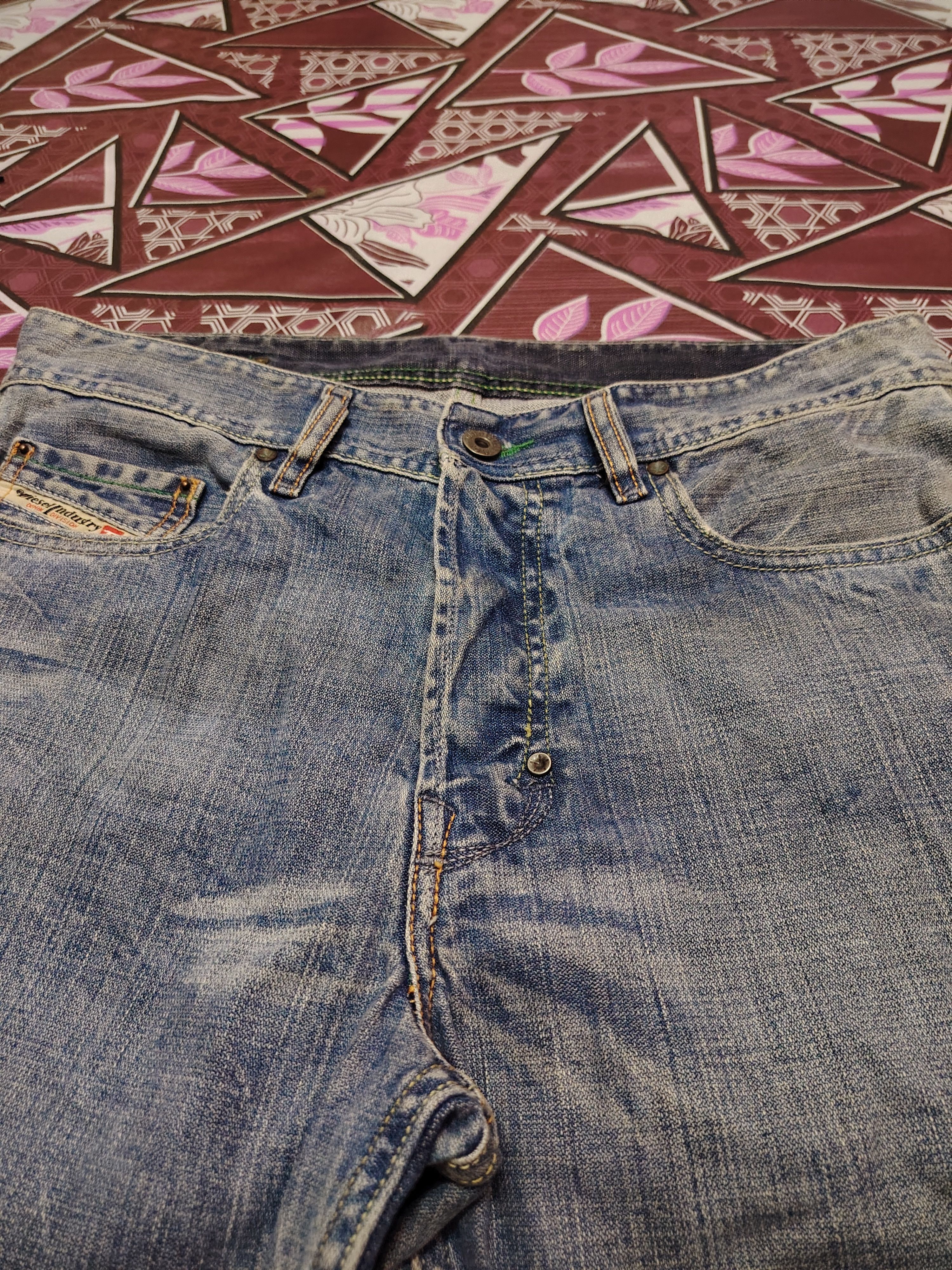 Who Decides War Vtg Diesel Industry Flared Distressed jeans Denim Size US 31 - 3 Thumbnail