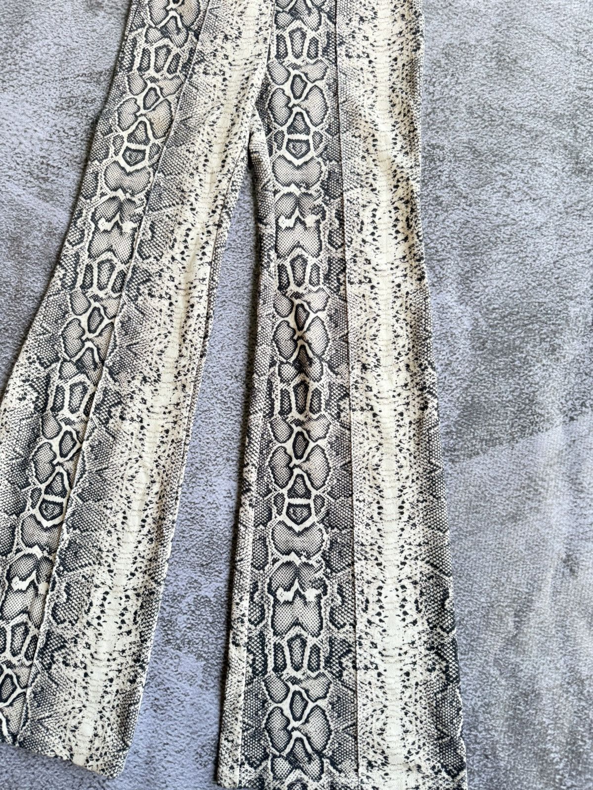Hysteric Glamour Bershka Pyton Snake Skin Flared Pants Size US 26 / EU 42 - 3 Thumbnail
