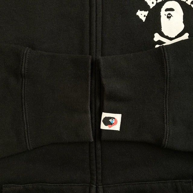 Bape ☠️Pirate Store limited☠️ BAPE SKULL College Logo Zip Hoodie Size US M / EU 48-50 / 2 - 7 Thumbnail