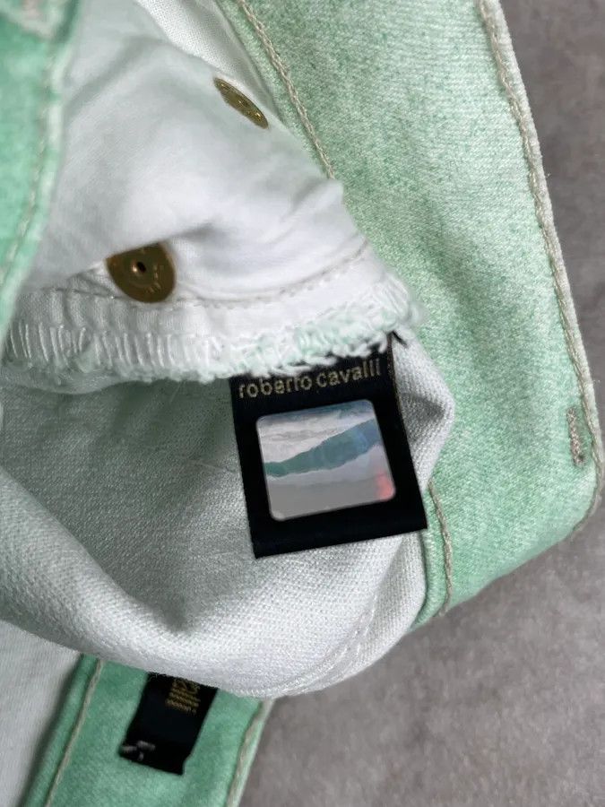 Roberto Cavalli 2000s Roberto Cavalli Mint Green Faded Jeans Size 25" / US 0 / IT 36 - 11 Thumbnail
