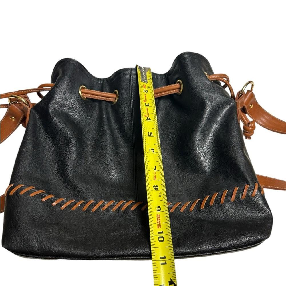 Designer Faux Leather Drawstring Crossbody Bag Size ONE SIZE - 8 Thumbnail