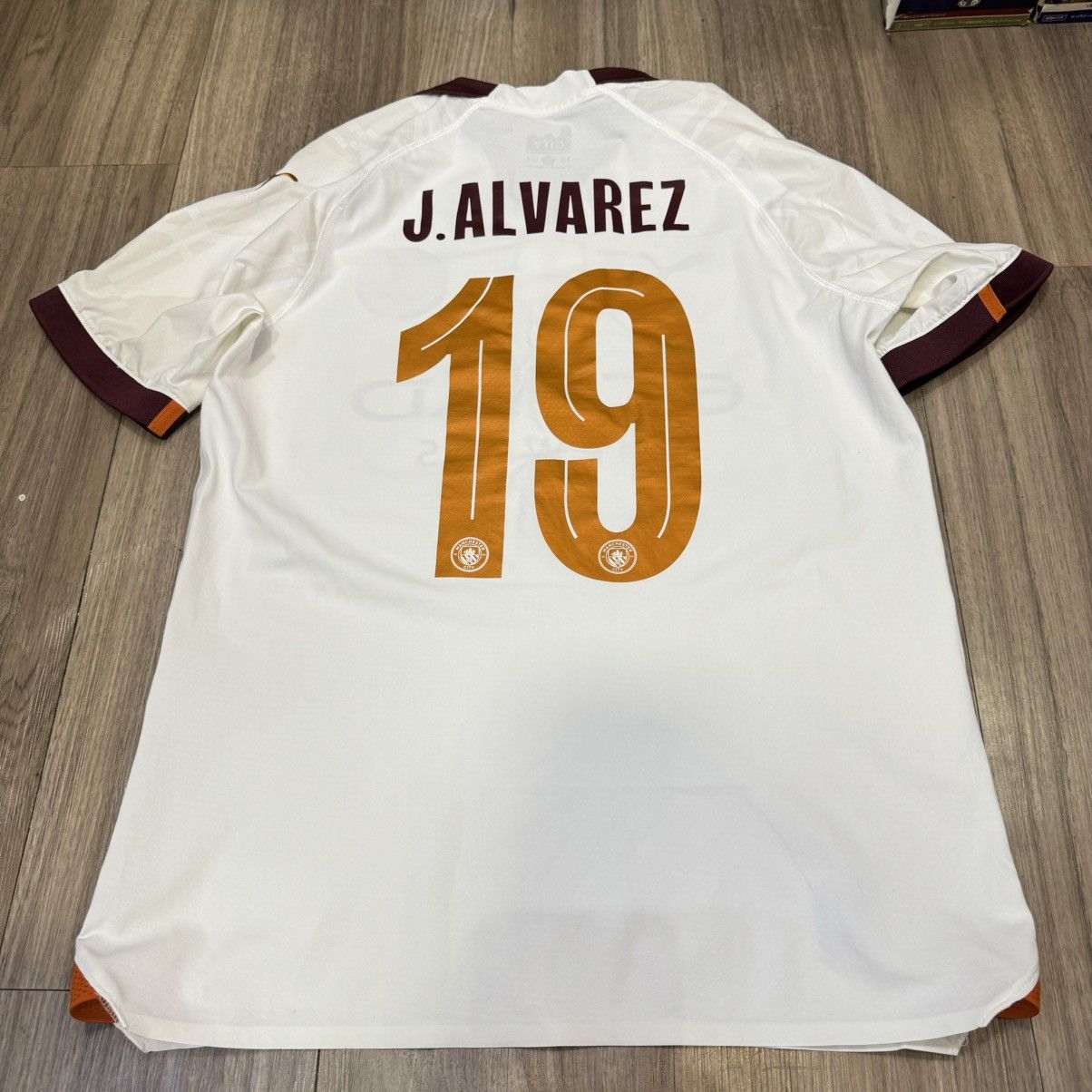 Puma Manchester City 23/24 player issue away shirt #19 J.Alvarez Size US S / EU 44-46 / 1 - 2 Thumbnail