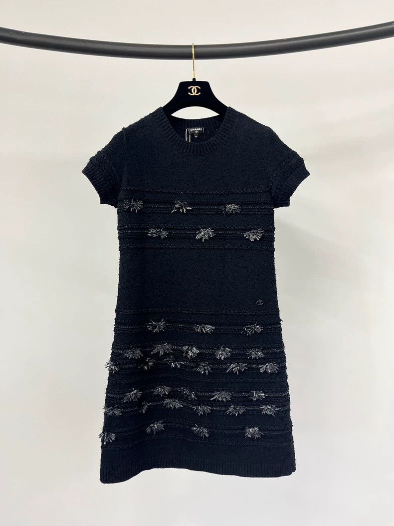 Chanel Chanel Black three-dimensional flower knitted dress Size XS / US 0-2 / IT 36-38 - 1 Thumbnail