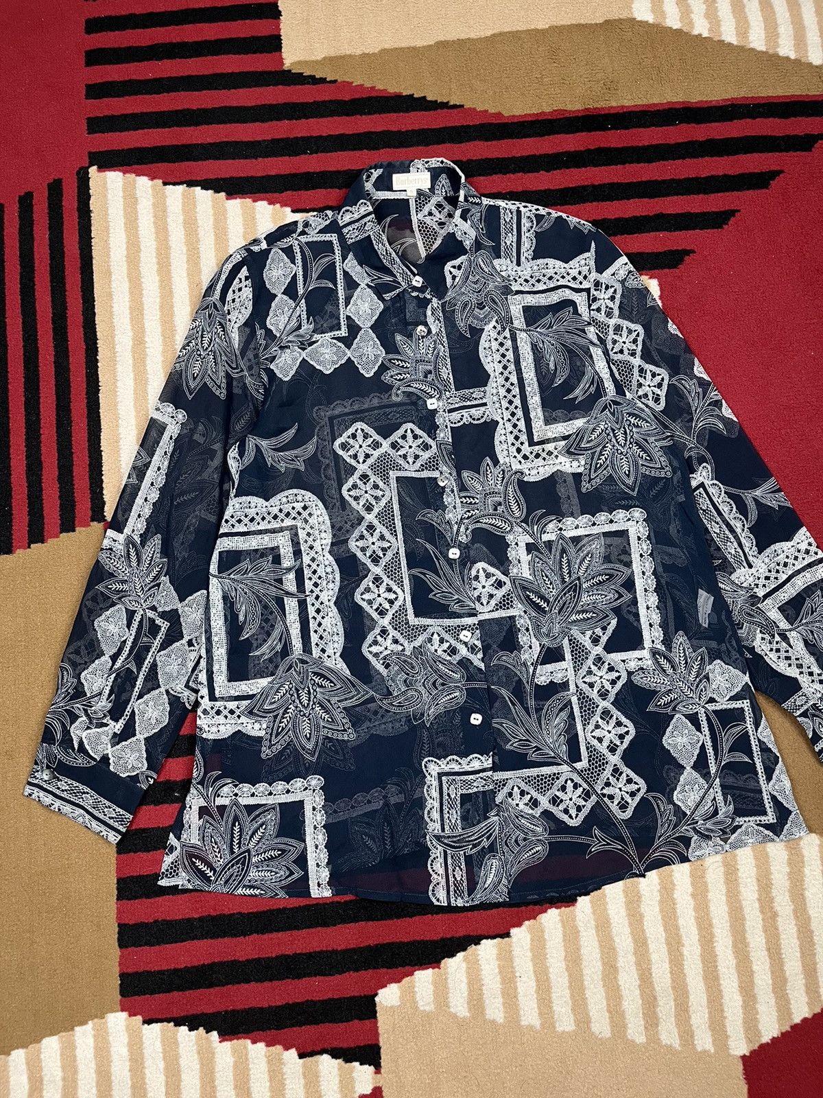 Burberry Vintage Burberrys Silk Button Shirt Size US M / EU 48-50 / 2 - 1 Thumbnail