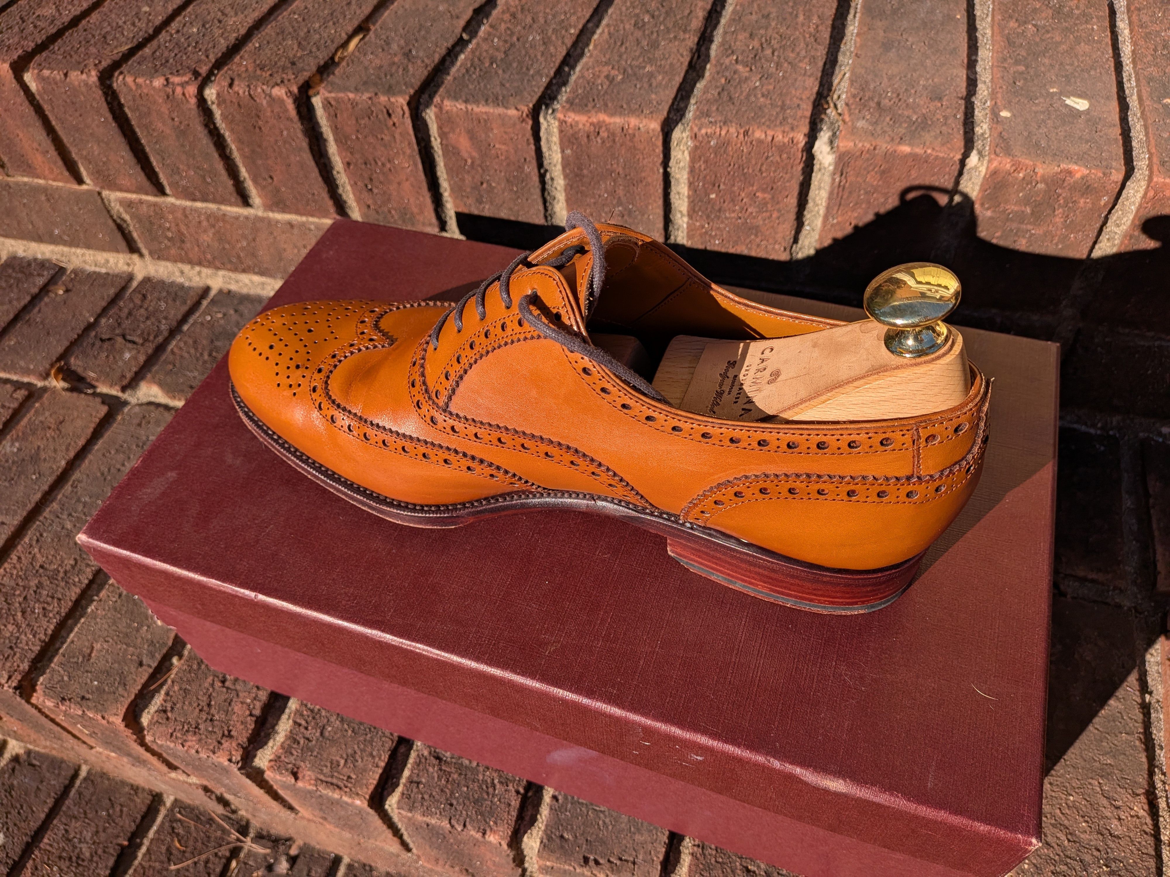 Carmina Carmina Wingtip Oxfords Size US 8 / EU 41 - 8 Thumbnail