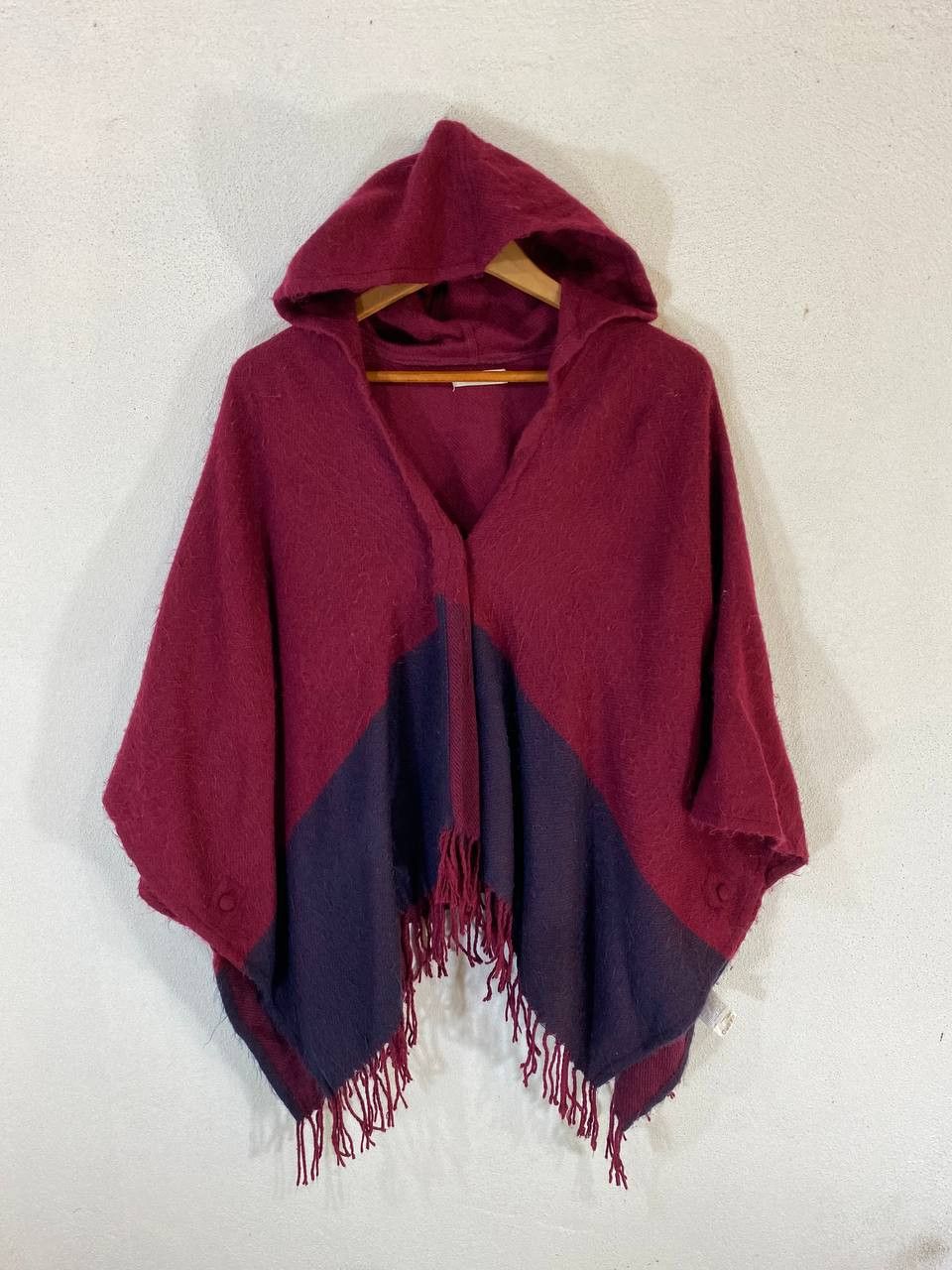 Japanese Brand clef de soil japanese brands two tone hooded poncho Size ONE SIZE - 1 Thumbnail