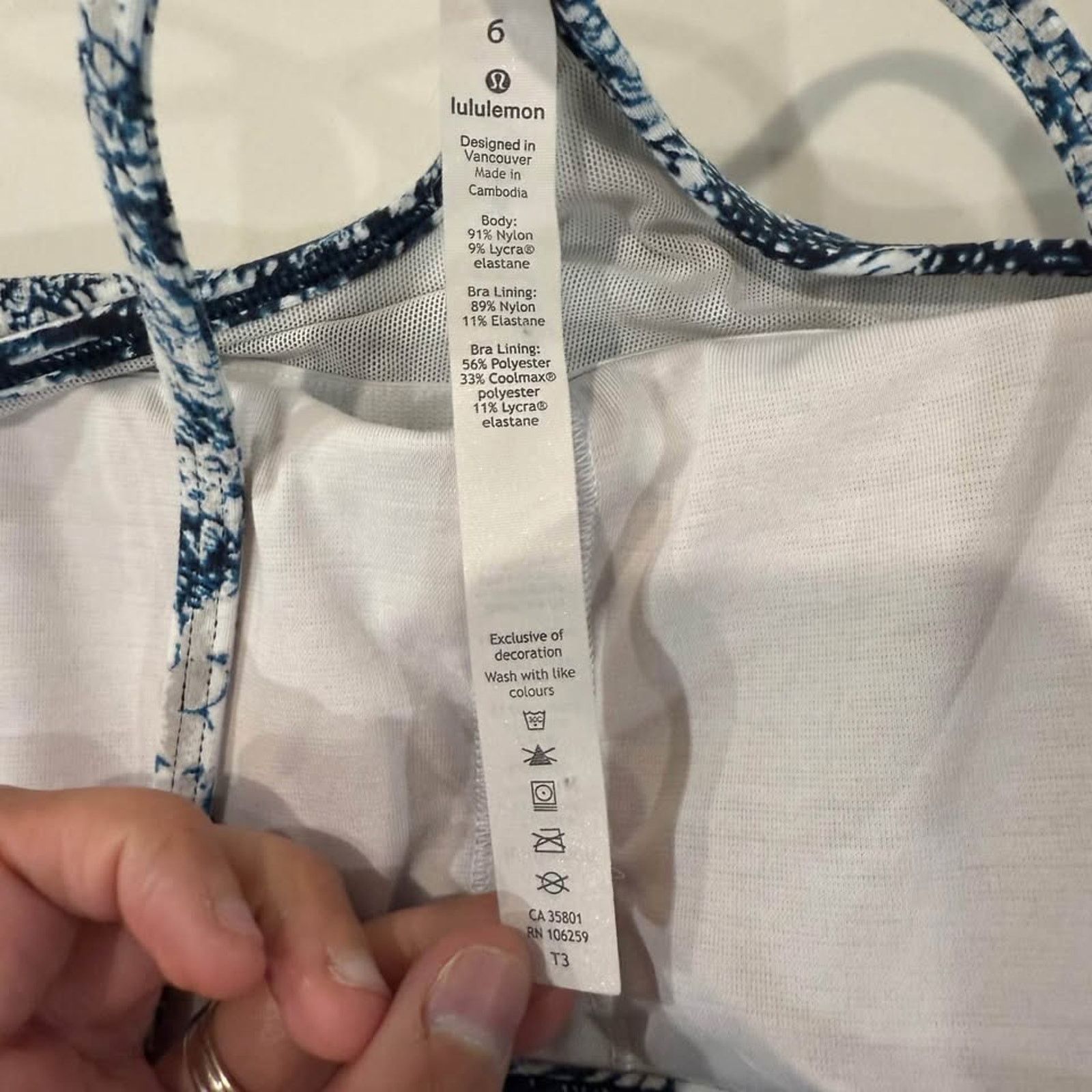 Lululemon Lululemon Power Y Padded Tank Top Women's 6 Luon Wildwood Size M / US 6-8 / IT 42-44 - 4 Thumbnail