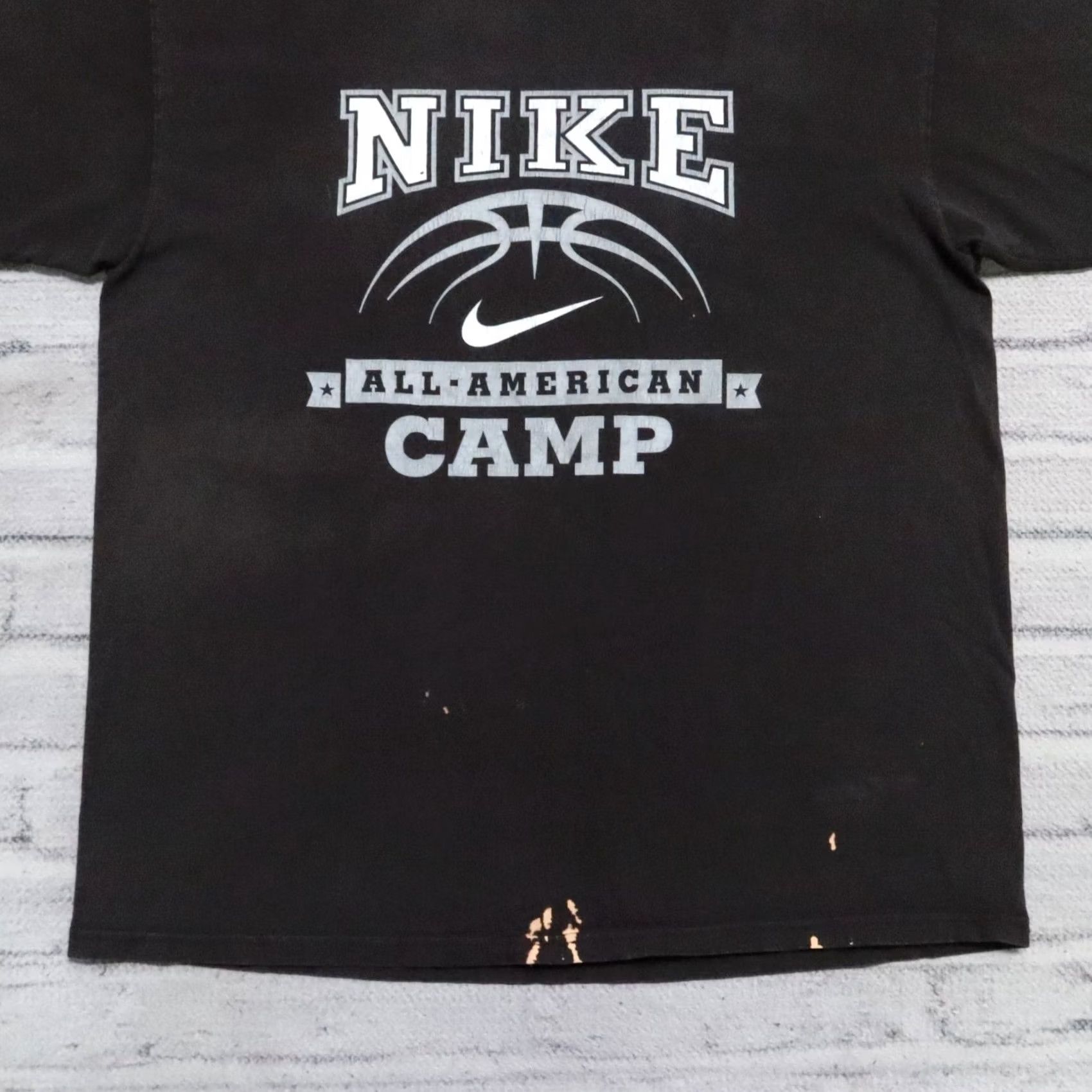 Nike VINTAGE Nike Basketball All-American Camp T shirt Tee Shirt Shirt Mens L Black 90s basketball camp tee Size US L / EU 52-54 / 3 - 3 Thumbnail
