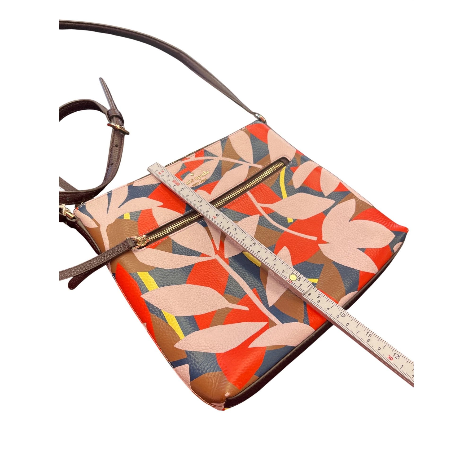 Kate Spade Kate Spade NY woms blue red floral crossbody handbag 9.5"x10 Size ONE SIZE - 9 Thumbnail
