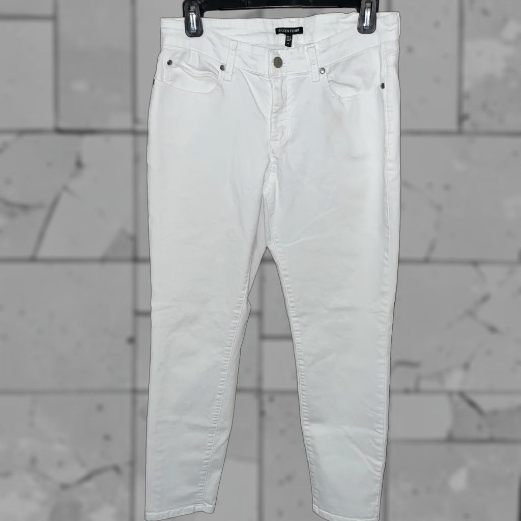 Eileen Fisher Eileen Fisher White Cotton Straight Jeans Womens Size 6x28 Size 28" / US 6 / IT 42 - 1 Thumbnail