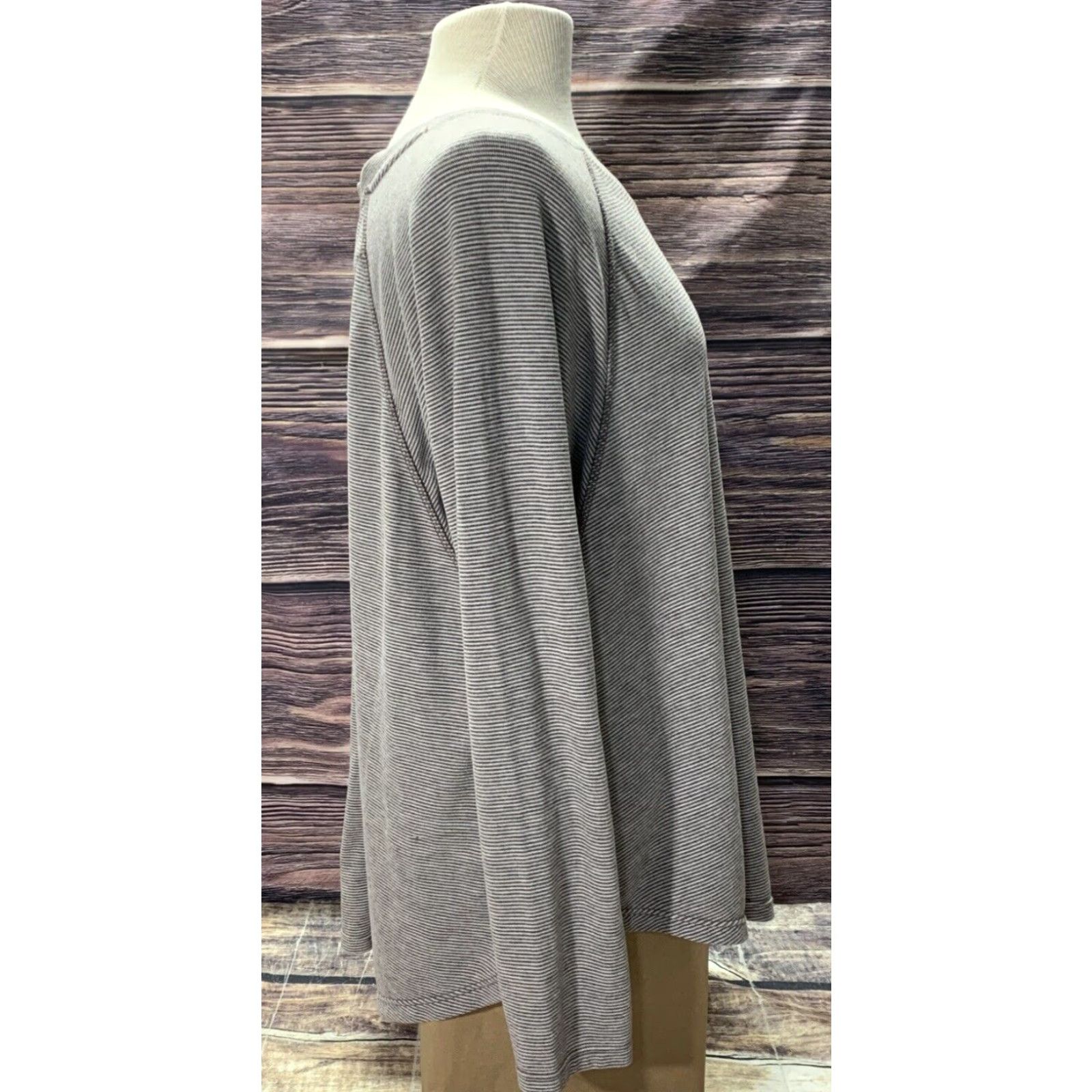 Tommy Hilfiger Tommy Hilfiger Pullover Women’s Soft Top Casual Brown White Stripe Size M Size M / US 6-8 / IT 42-44 - 6 Thumbnail