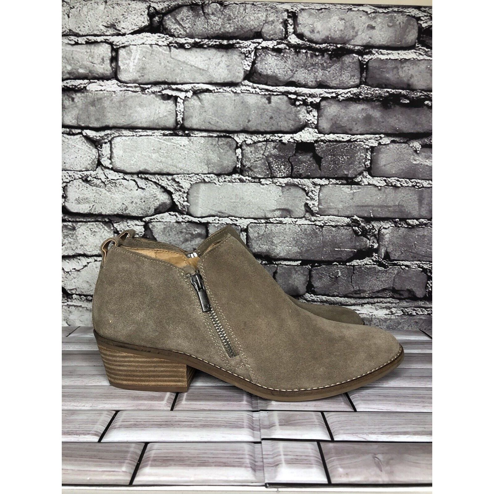 Lucky Brand Lucky Brand Fineses Taupe Suede Leather Double Zipper Heels Size US 10 / IT 40 - 23 Thumbnail