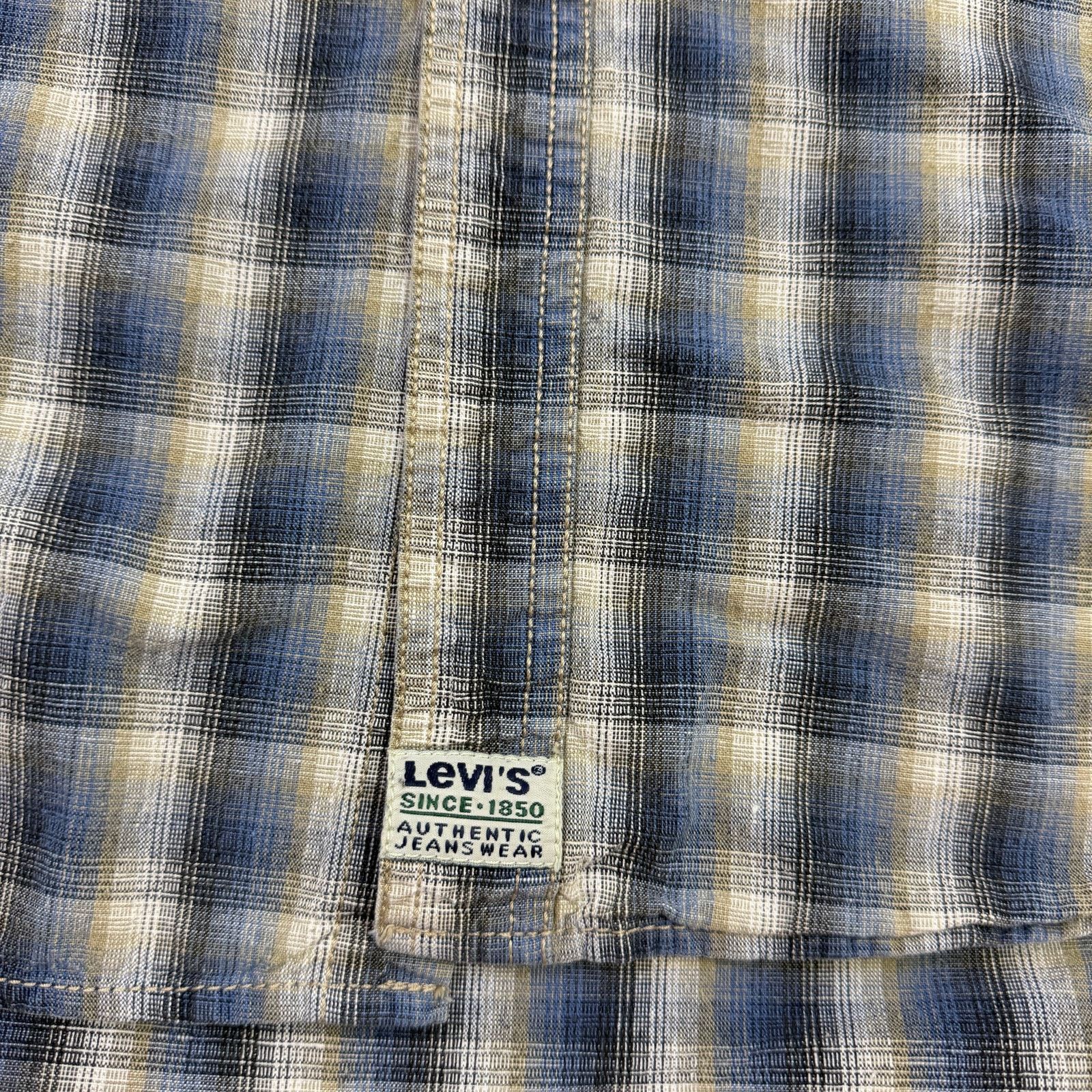 Levi's Vintage Levis Denim Plaid Short Sleeve Button Shirt Men's XL Size US XL / EU 56 / 4 - 3 Thumbnail