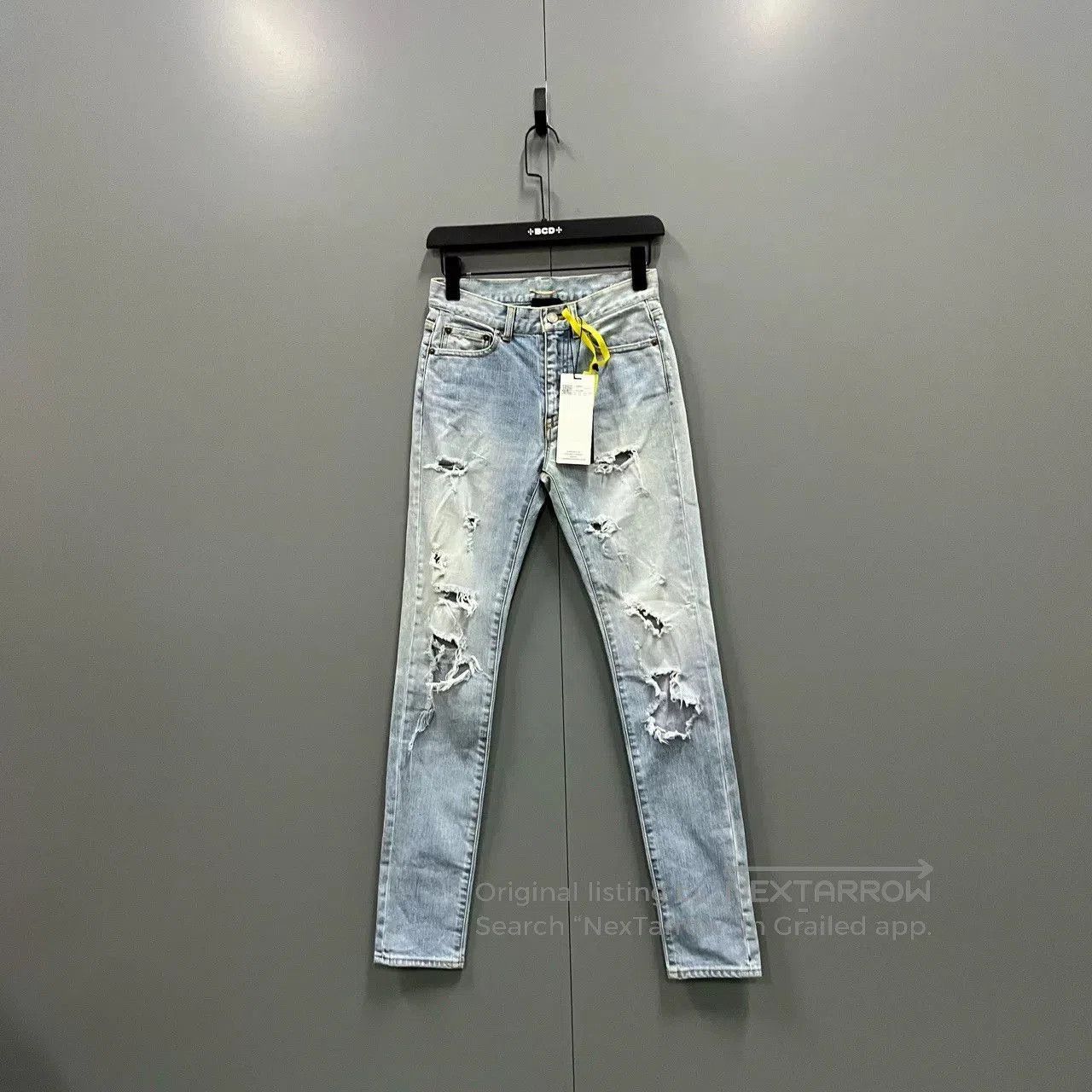 Saint Laurent Paris Saint Laurent Water-Washed Destroyed Jeans. Size 25" / US 0 / IT 36 - 1 Thumbnail