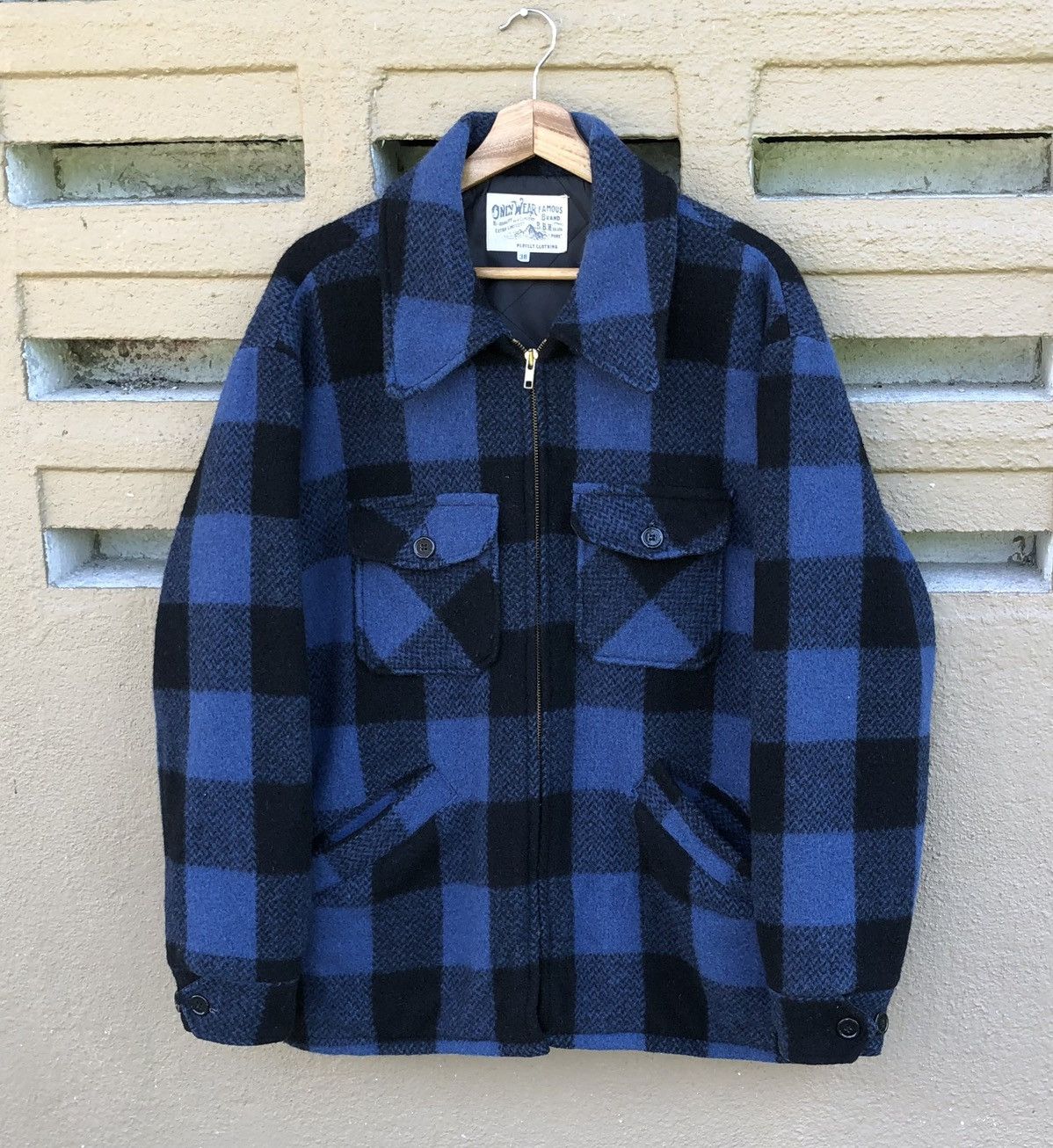 Flannel Vintage Only Wear Famous Brand B.B.H Plain Wool Jacket Size US L / EU 52-54 / 3 - 3 Thumbnail