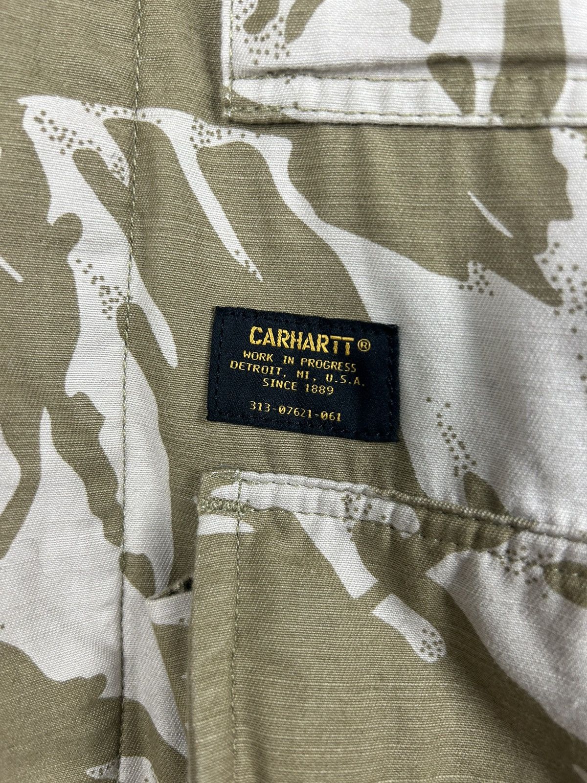 Carhartt Carhartt WIP Camouflage Military Balfour Button-Up Jacket Size US M / EU 48-50 / 2 - 2 Thumbnail