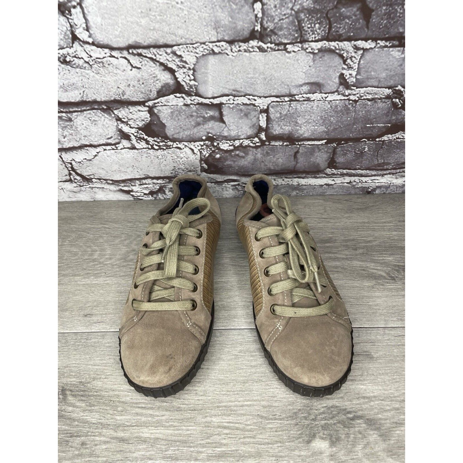 Cole Haan Cole Haan Taupe Suede Leather Lace Up Comfort Casual Shoes W Size US 6 / IT 36 - 10 Thumbnail