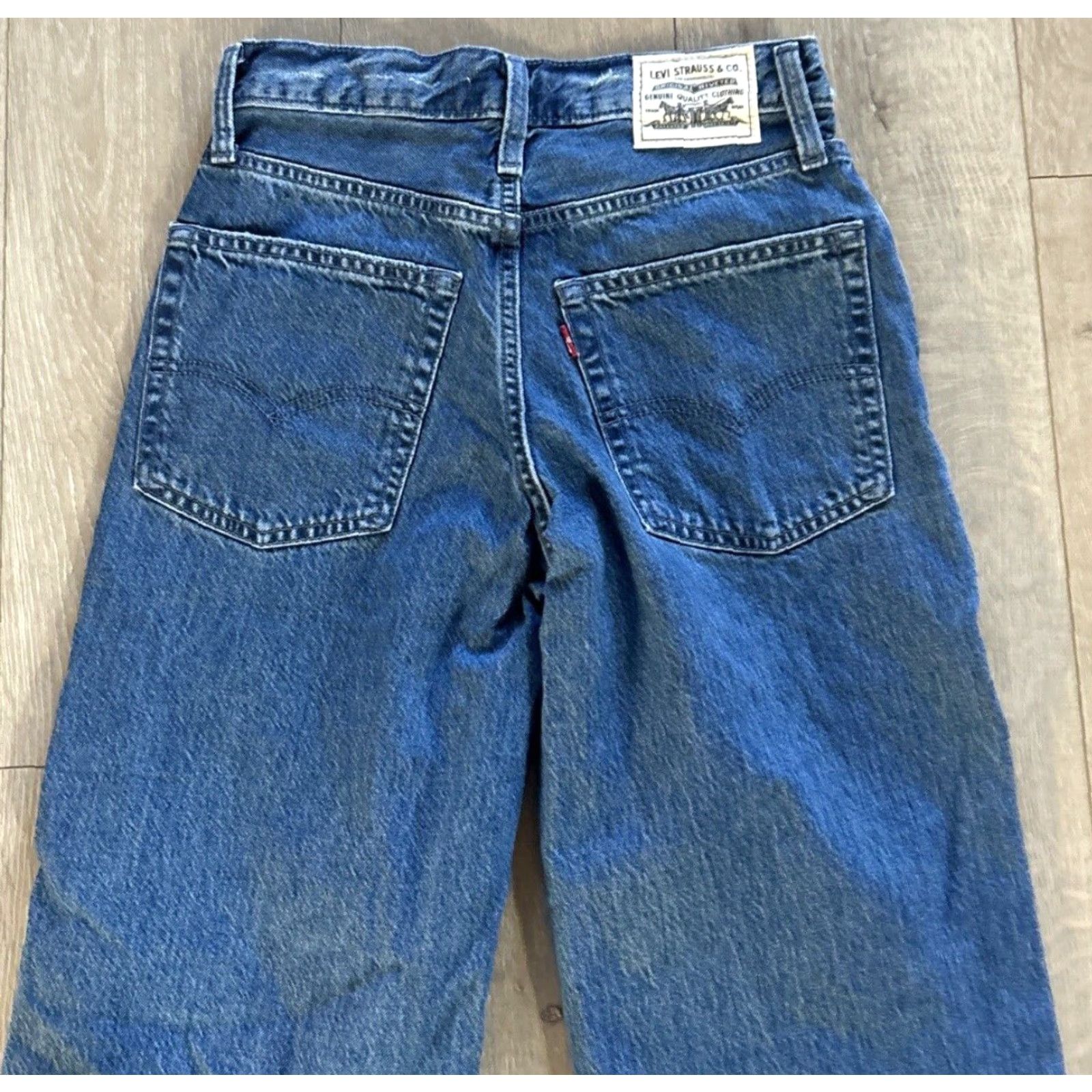 Levi's Levi's Women’s Baggy Dad Jeans Blue Denim Medium Wash Size 24 Size 26" / US 2 / IT 38 - 6 Thumbnail