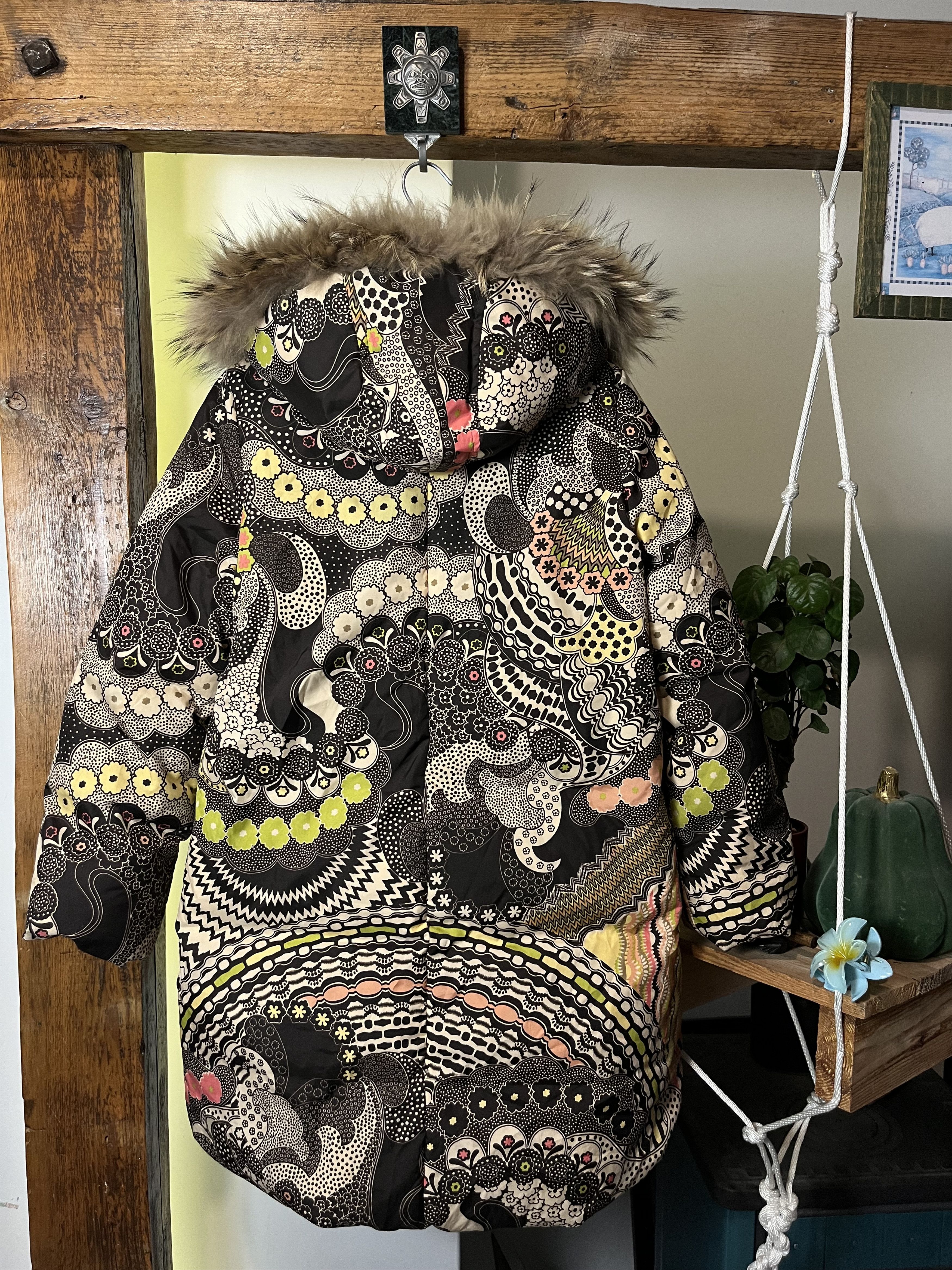 Missoni × Vintage Vintage M Missoni Down Puffer Coat Abstract Floral Pattern Size M / US 6-8 / IT 42-44 - 2 Thumbnail