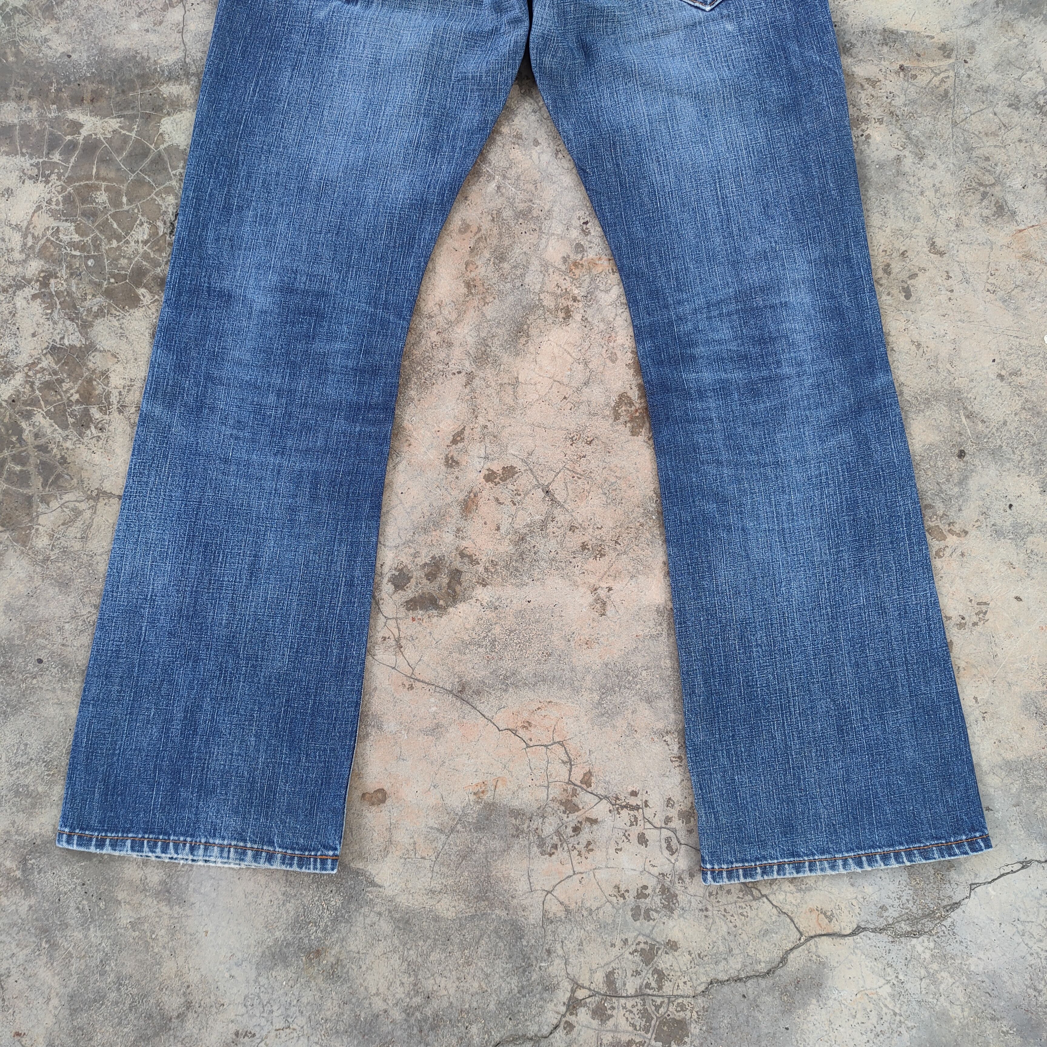 Levi's Vintage Clothing VINTAGE LEVI'S 507 BOOTCUT FLARE FADED RIPPED JEAN PANTS Size US 34 / EU 50 - 11 Thumbnail