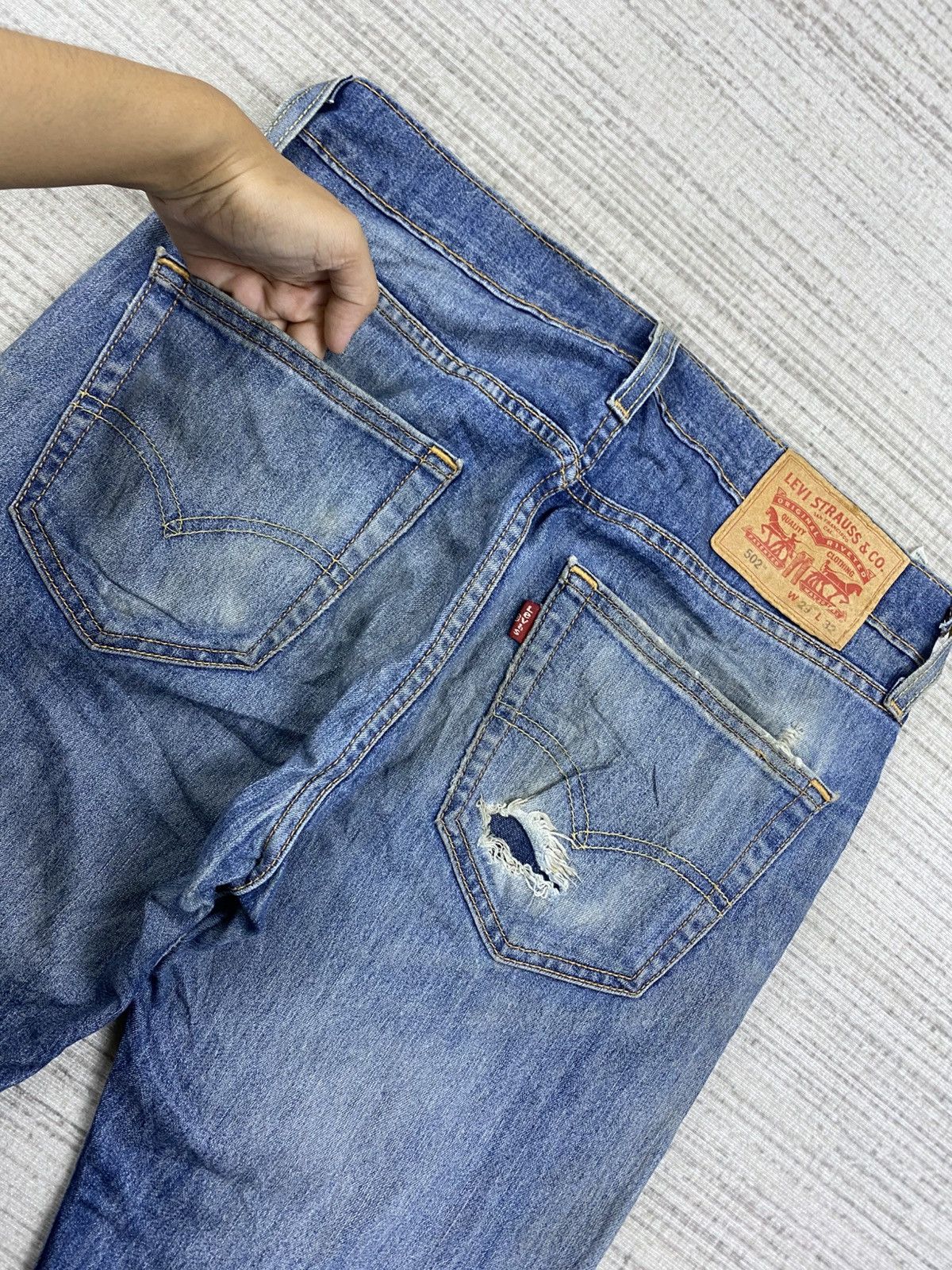 Levi's Vintage Levi’s 502 Distressed Slim Fit Denim Pants Size US 30 / EU 46 - 10 Thumbnail