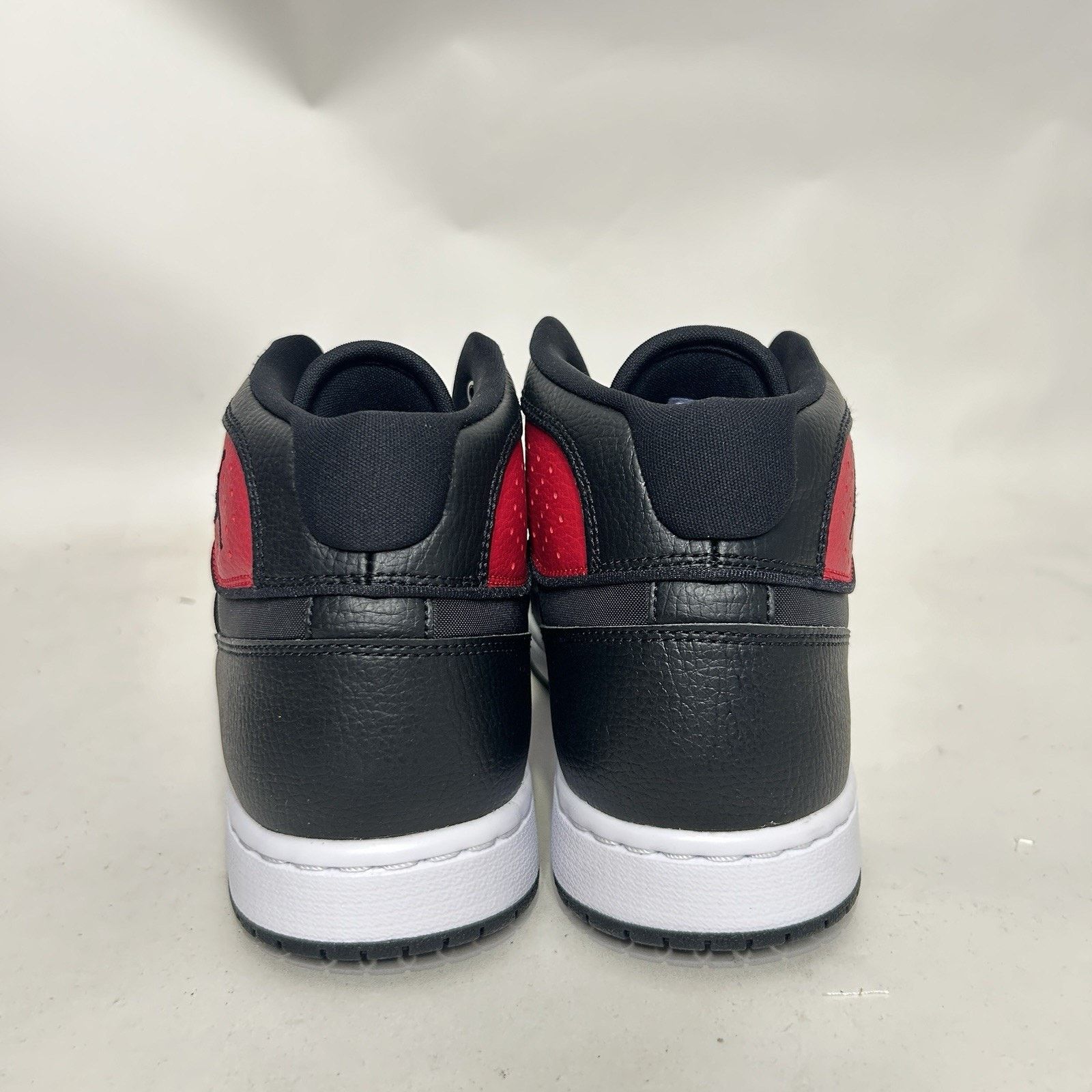 Jordan Brand NIke Air Jordan Access “Bred/Black Gym Red White” AR3762-006 Size US 11.5 / EU 44-45 - 5 Thumbnail