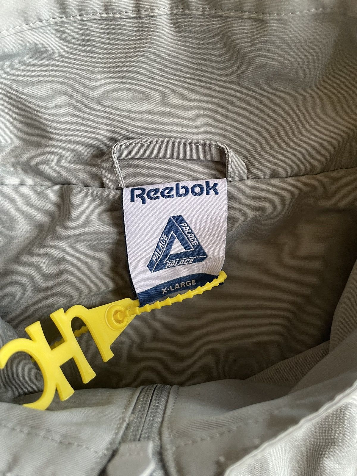 Palace × Reebok PALACE REEBOK TRACK JACKET GREY Size US XL / EU 56 / 4 - 5 Thumbnail