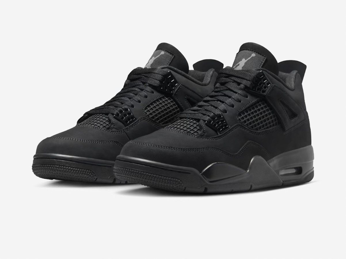 Jordan Brand Jordan 4 Black cat 2025 Size US 9.5 / EU 42-43 - 1 Thumbnail