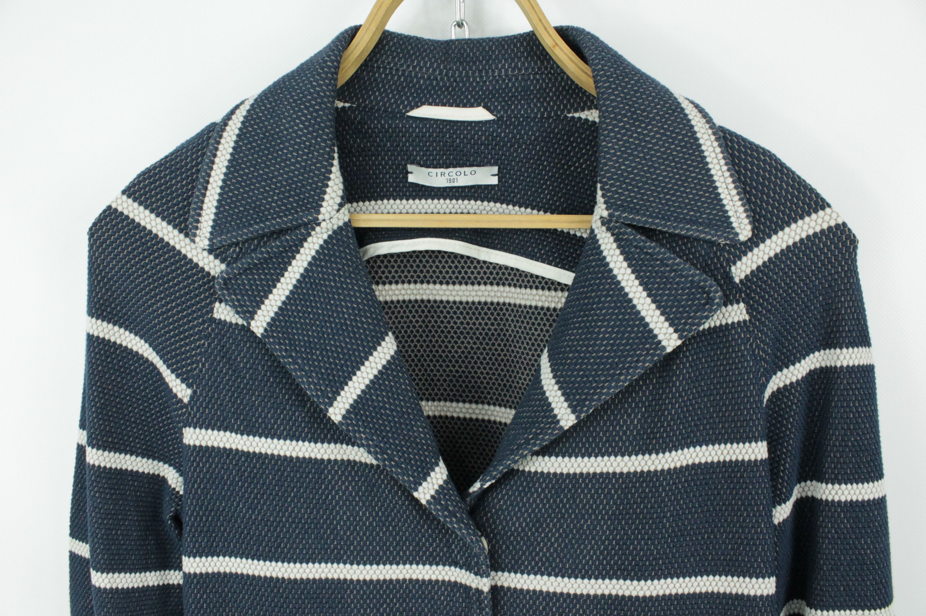 Circolo 1901 Circolo 1901 Blue-White Striped Cotton Blazer Jacket Women's Size M / US 6-8 / IT 42-44 - 2 Thumbnail