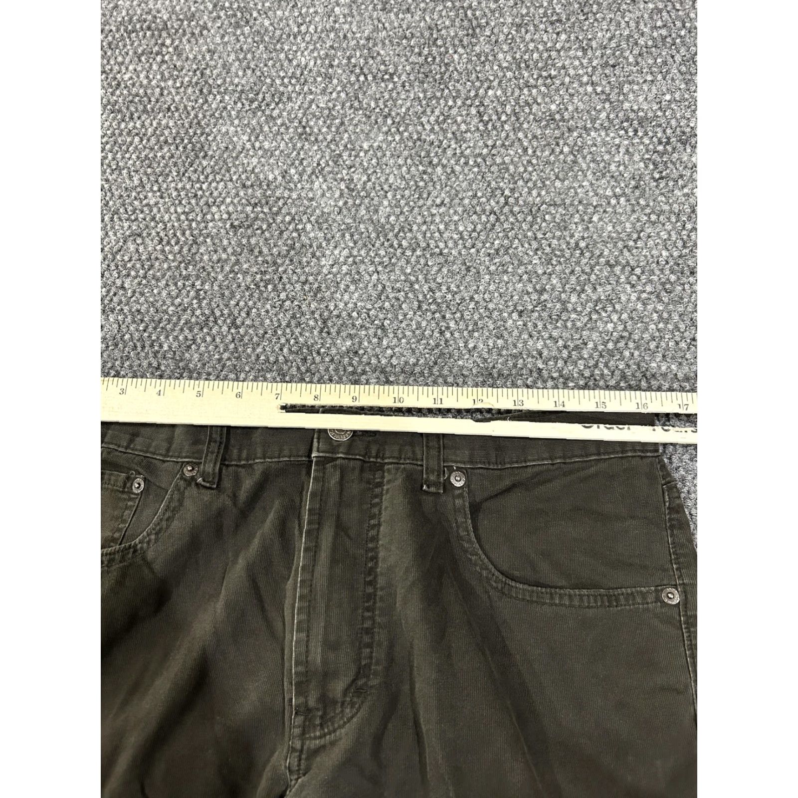 Banana Republic Banana Republic Pants Mens 33x30 Green Khakis Regular 5-Pocket Straight Leg Corduroy Casual Jeans? Size US 33 - 6 Thumbnail