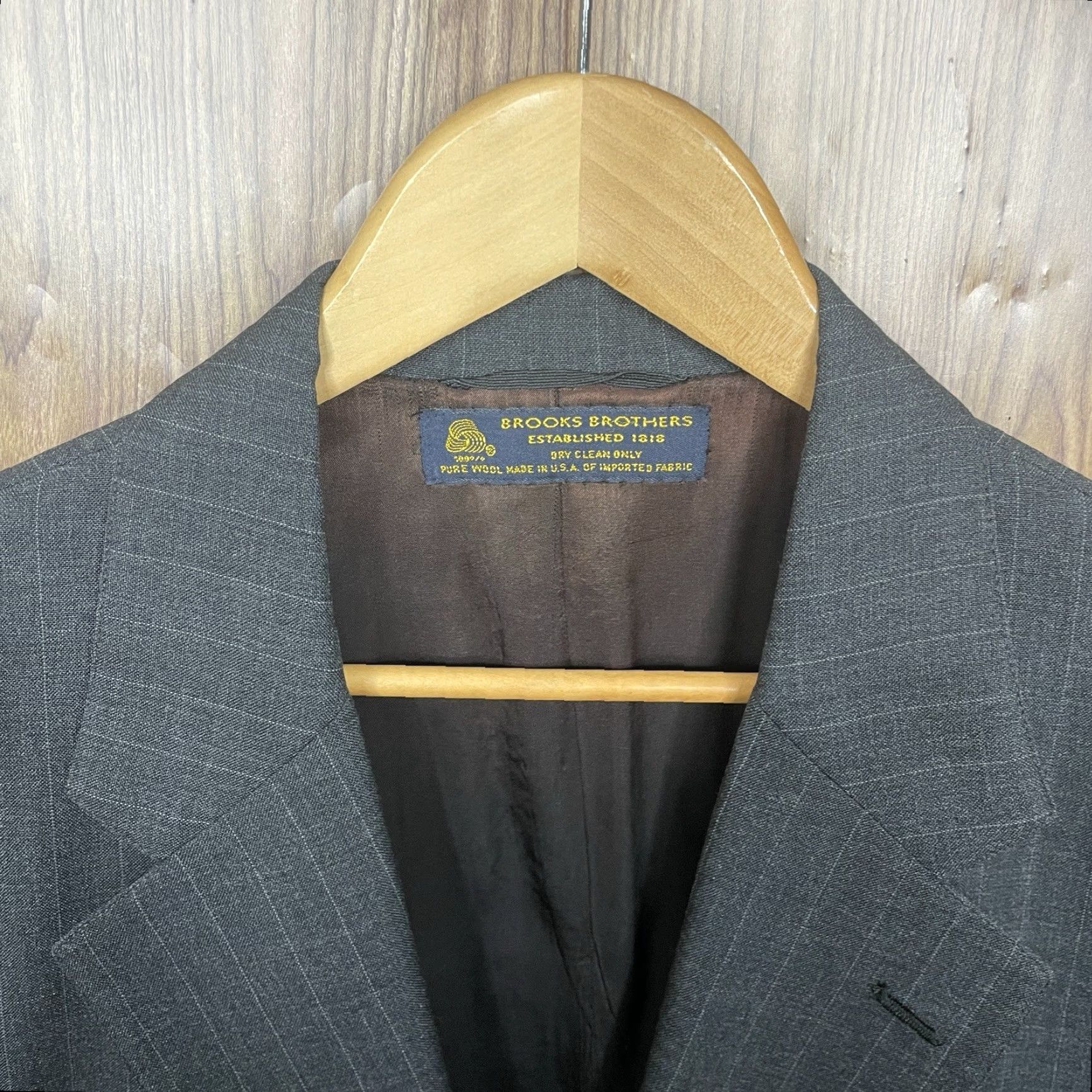 VINTAGE Brooks Brothers Blazer Mens 46R Gray Striped Pure Wool Two Buttons USA Made