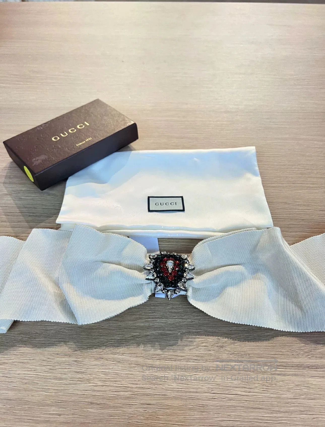 Gucci gucci brooch pin accessory fashion statement. Size ONE SIZE - 8 Thumbnail