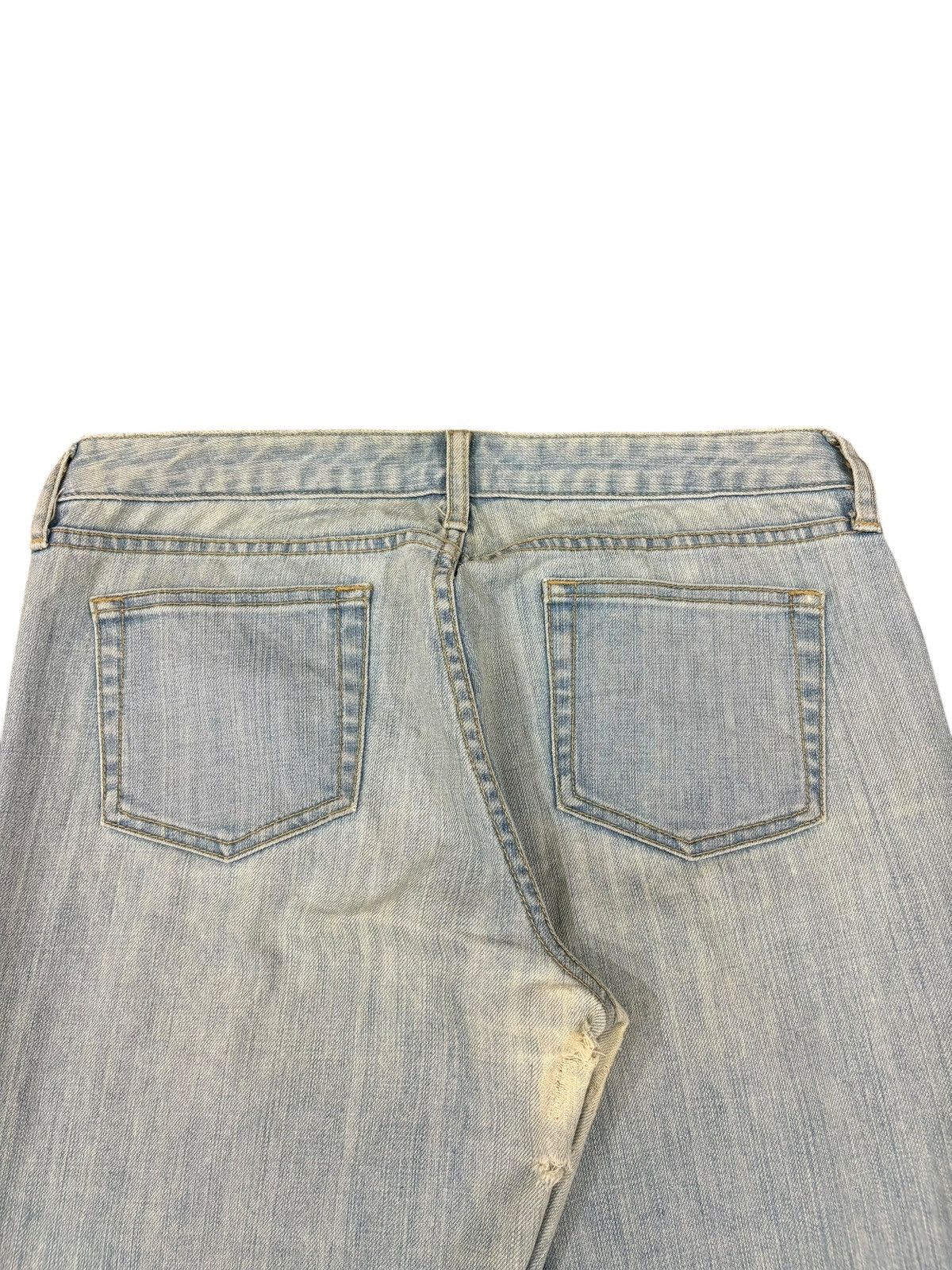 Uniqlo Vintage Japanese Uniqlo Light Wash Distress Flare Jeans Size US 32 / EU 48 - 8 Thumbnail