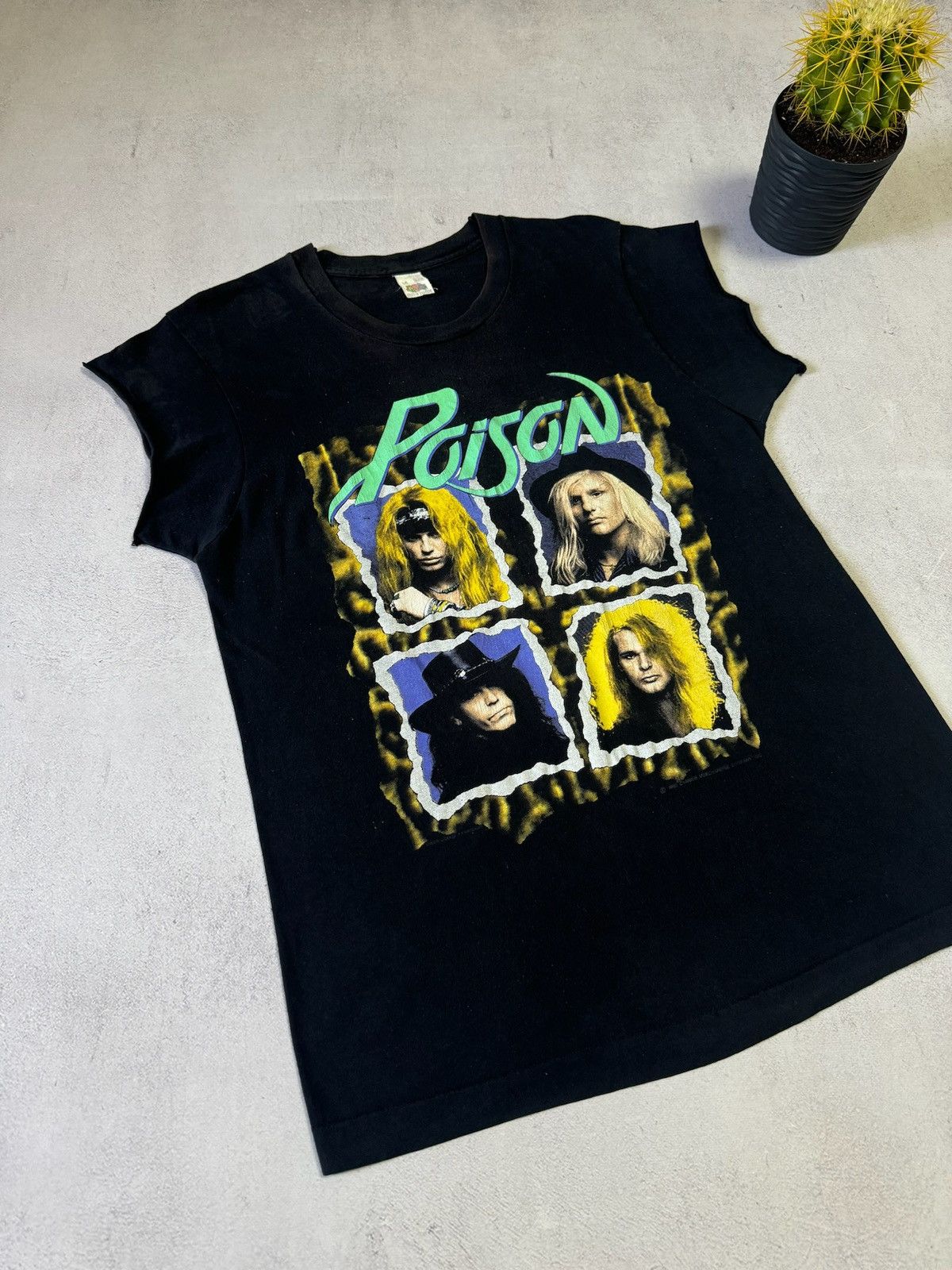 Vintage 1990-1991 POISON FRESH AND BLOOD WORLD TOUR PROMO L SIZE Size US L / EU 52-54 / 3 - 3 Thumbnail
