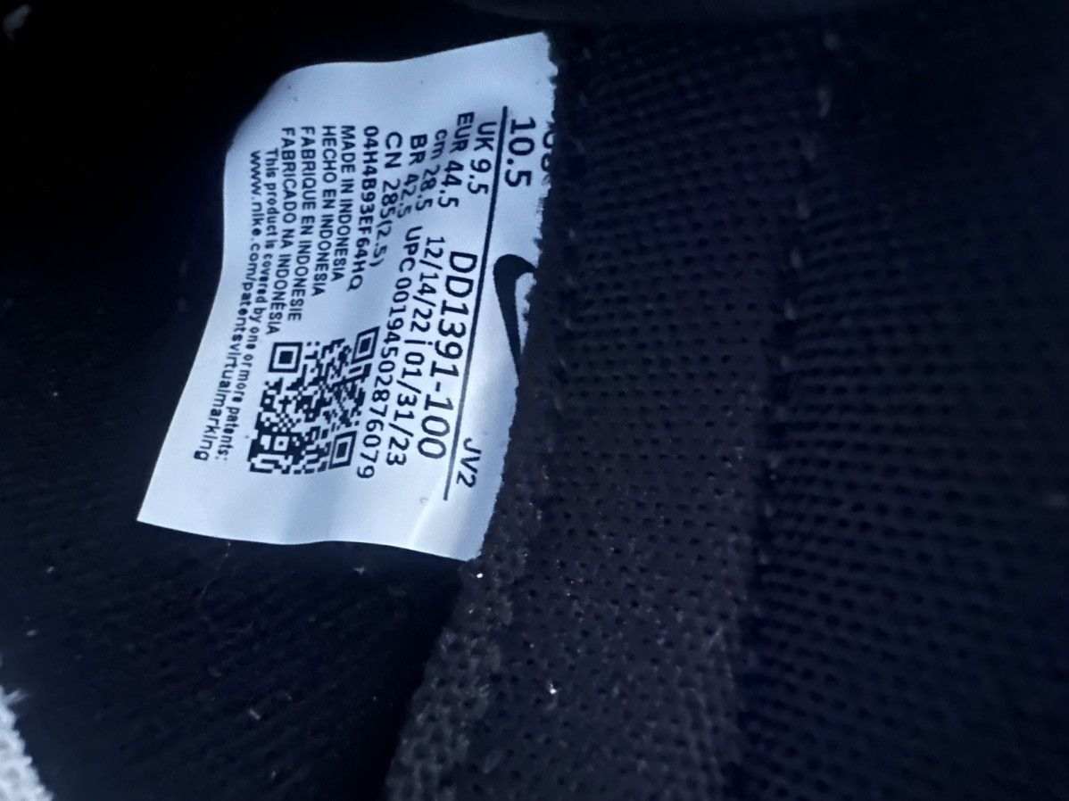 Nike Nike Panda Dunks Size US 10.5 / EU 43-44 - 5 Thumbnail