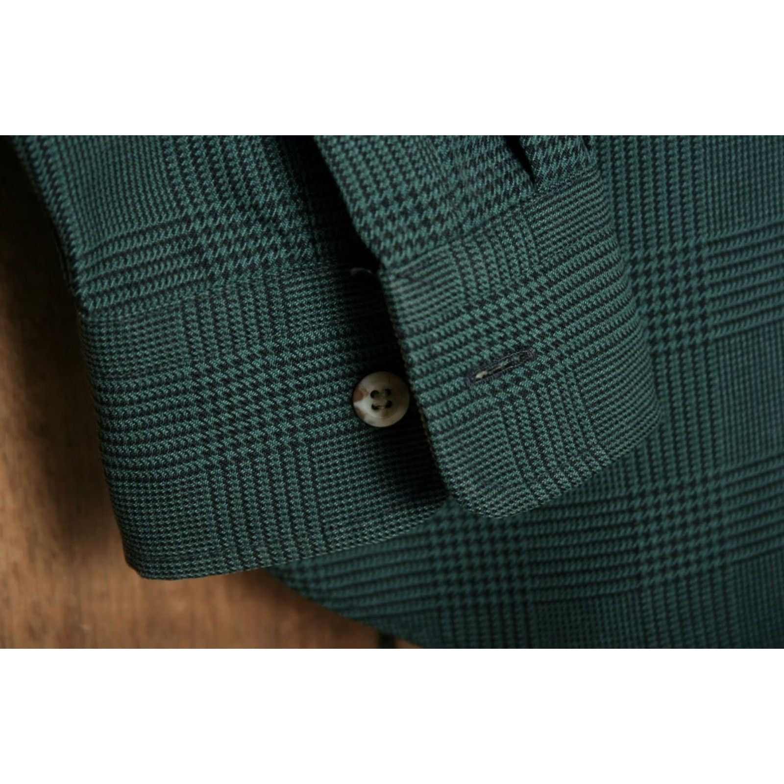 Vintage VINTAGE CABELA'S Green Houndstooth Plaid Heavy Polyester Guide Shirt Sz XLT Men Button-Up Long Sleeve Size US XL / EU 56 / 4 - 4 Thumbnail